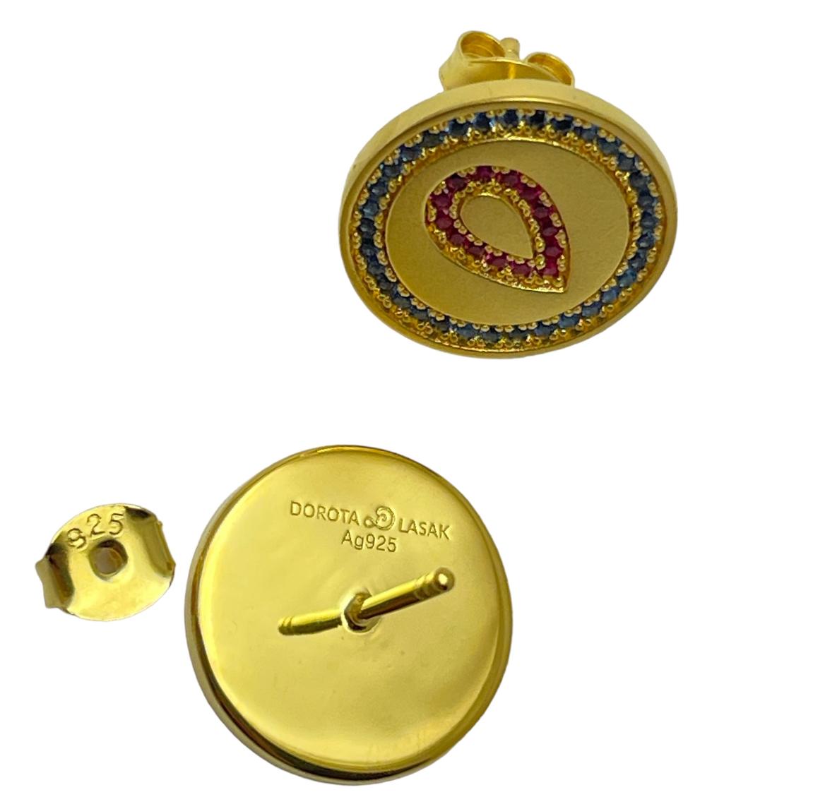 Orecchini in argento SWEET BLOOD

DETTAGLI

- Oro vermeil 18k 

- pietre zirconi

- timbrato DOROTA LASAK Ag 925

- 15 mm x 1,5 mm 


