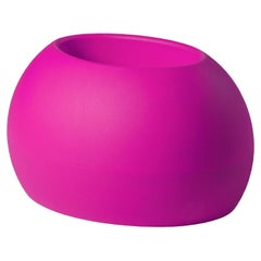 Pot à soie fuchsia de Karim Rashid