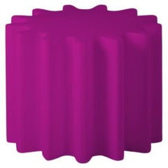 Tavolino Sweet Fuchsia Gear di Anastasia Ivanyuk