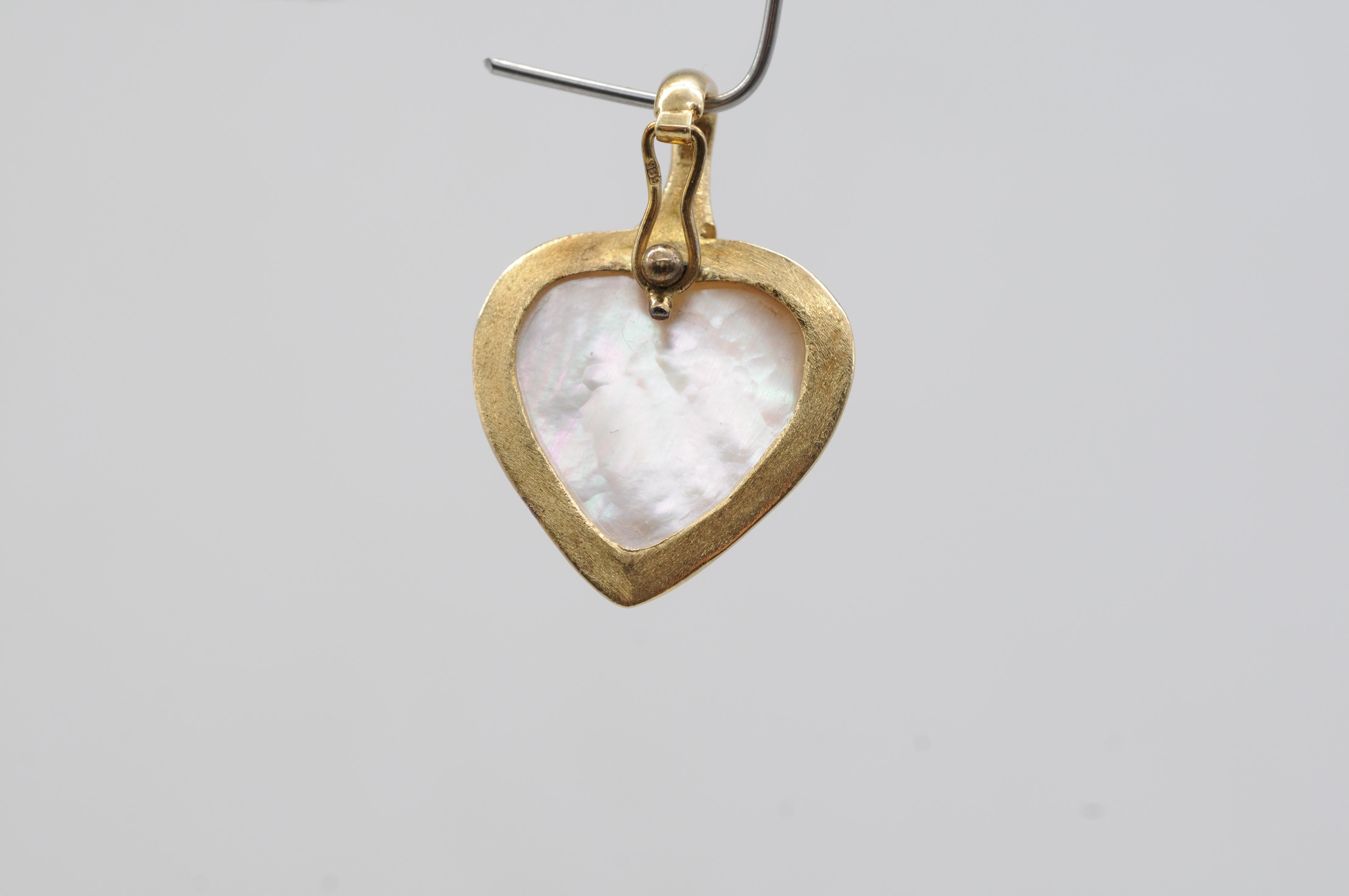 Women's or Men's Sweet heart pearl pendant in gold with diamond For Sale