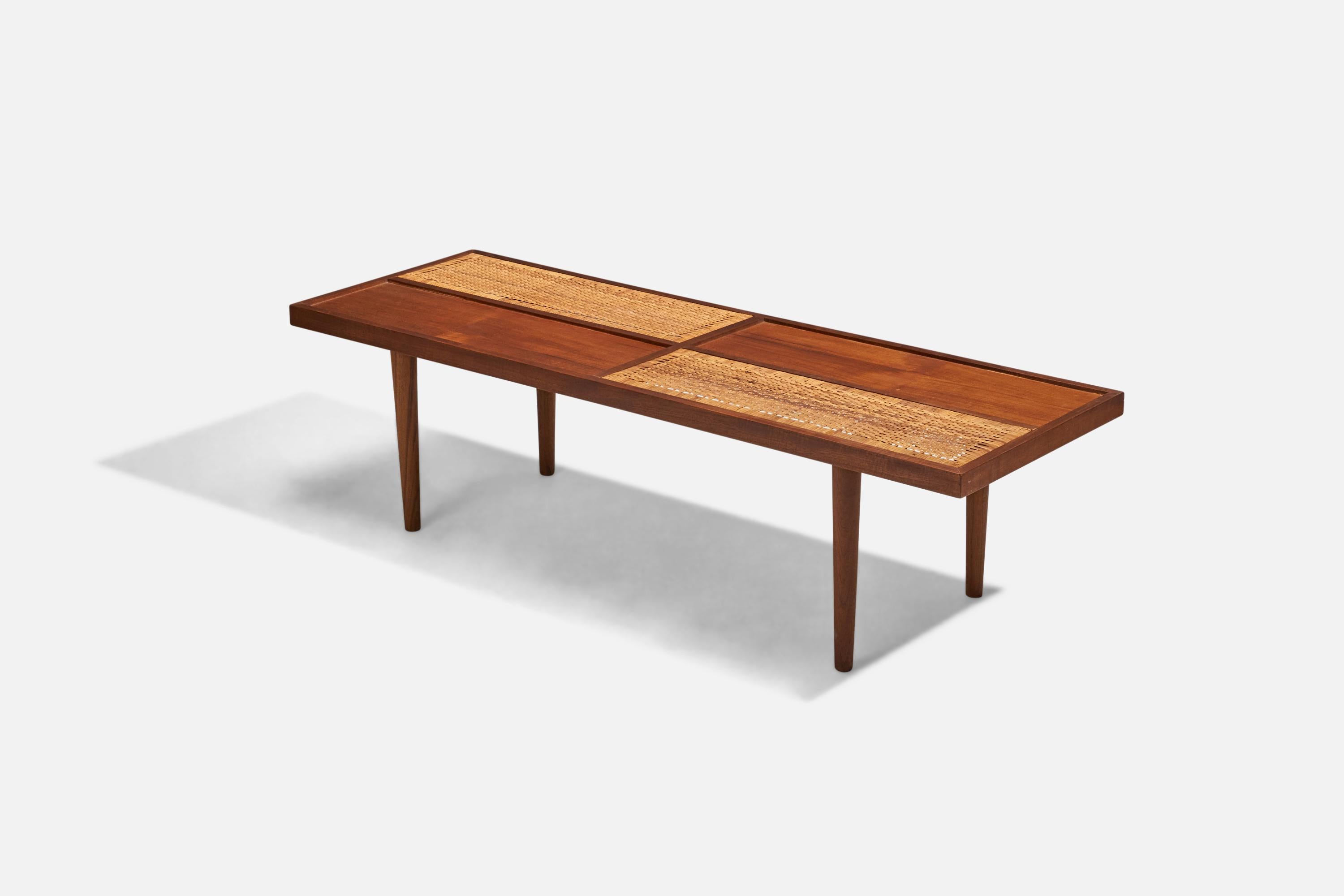 Sweet Home, Couchtisch, Teakholz, Rattan, Hongkong, 1970er Jahre (Moderne der Mitte des Jahrhunderts) im Angebot