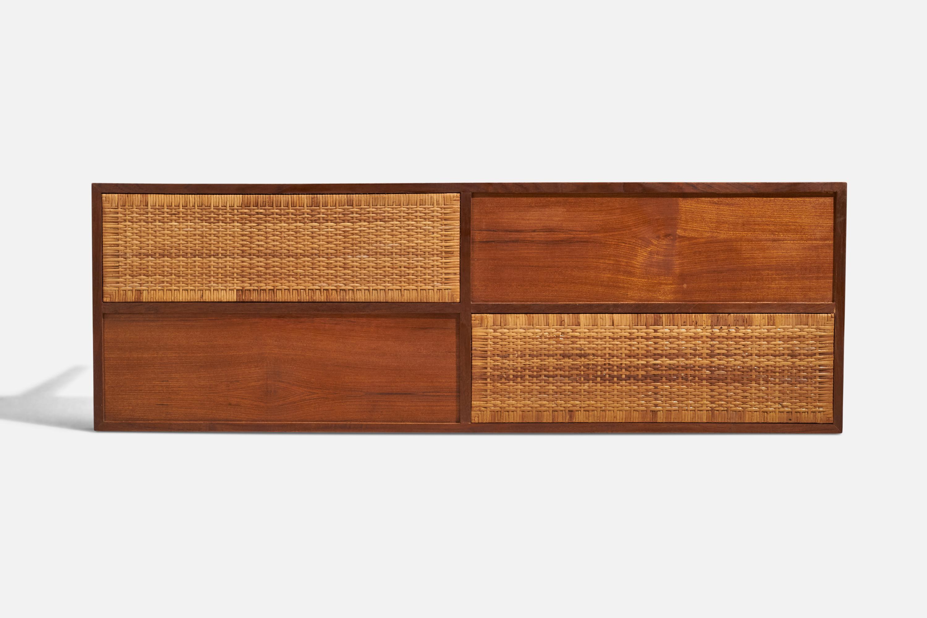 Sweet Home, Couchtisch, Teakholz, Rattan, Hongkong, 1970er Jahre (Ende des 20. Jahrhunderts) im Angebot