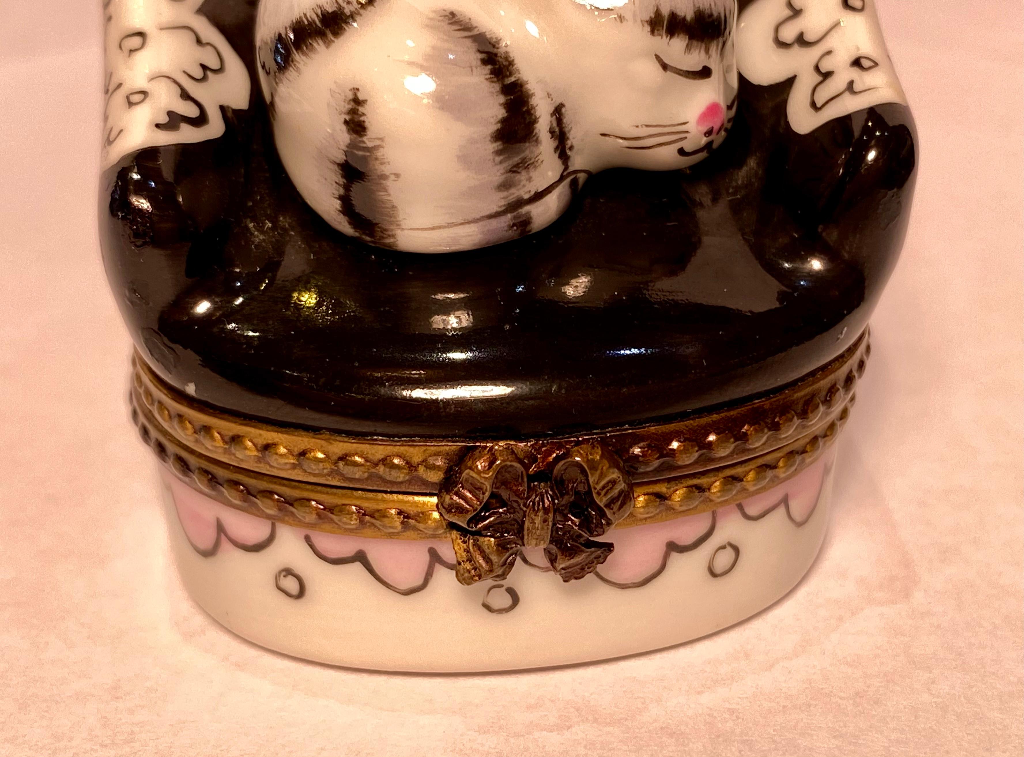 Sweet Limoges France Sleeping Cat in Chair Hand Painted Porcelain Trinket Box 1