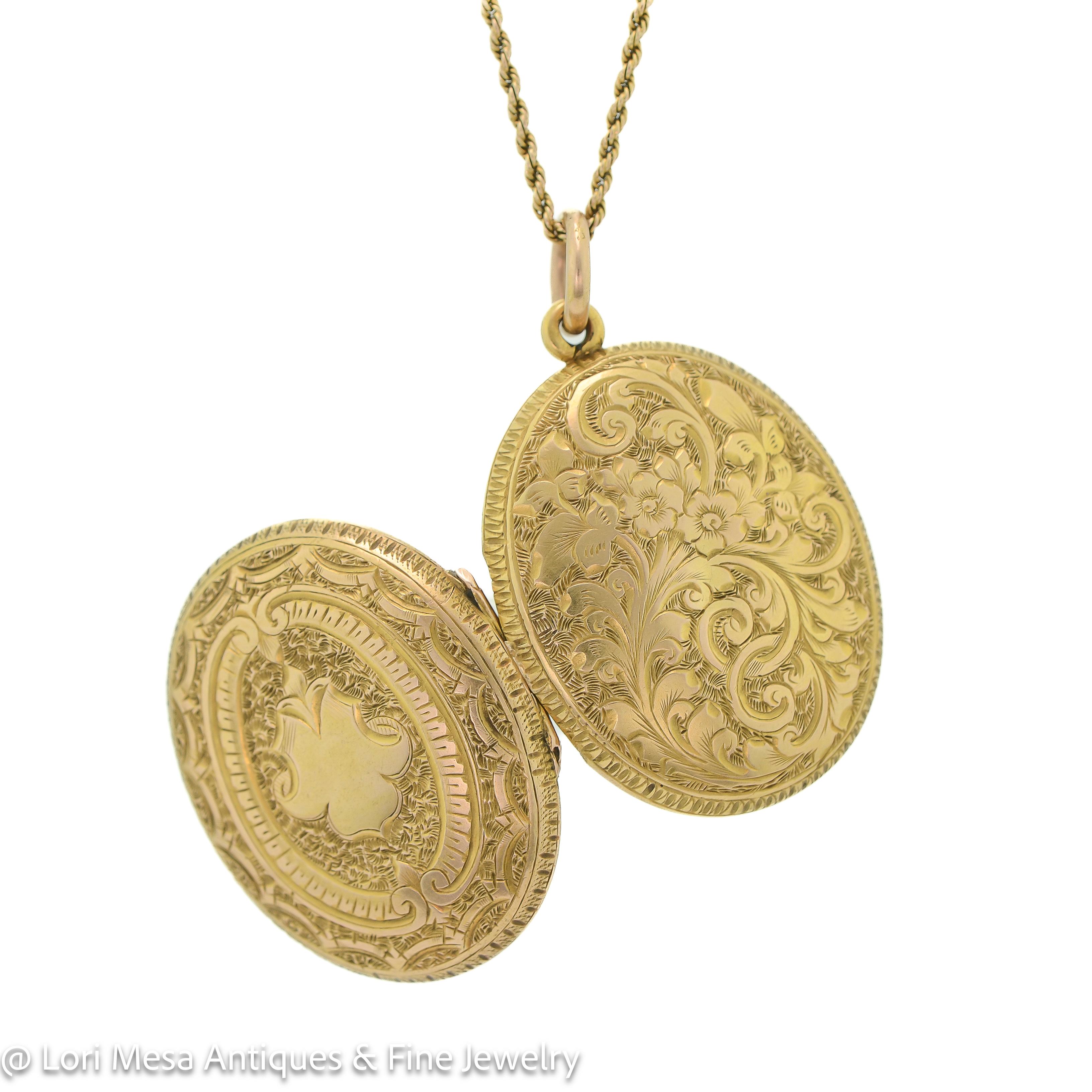 Sweet Victorian Circa 1870 Engraved Yellow Gold Oval Locket In Good Condition For Sale In Wheaton, IL
