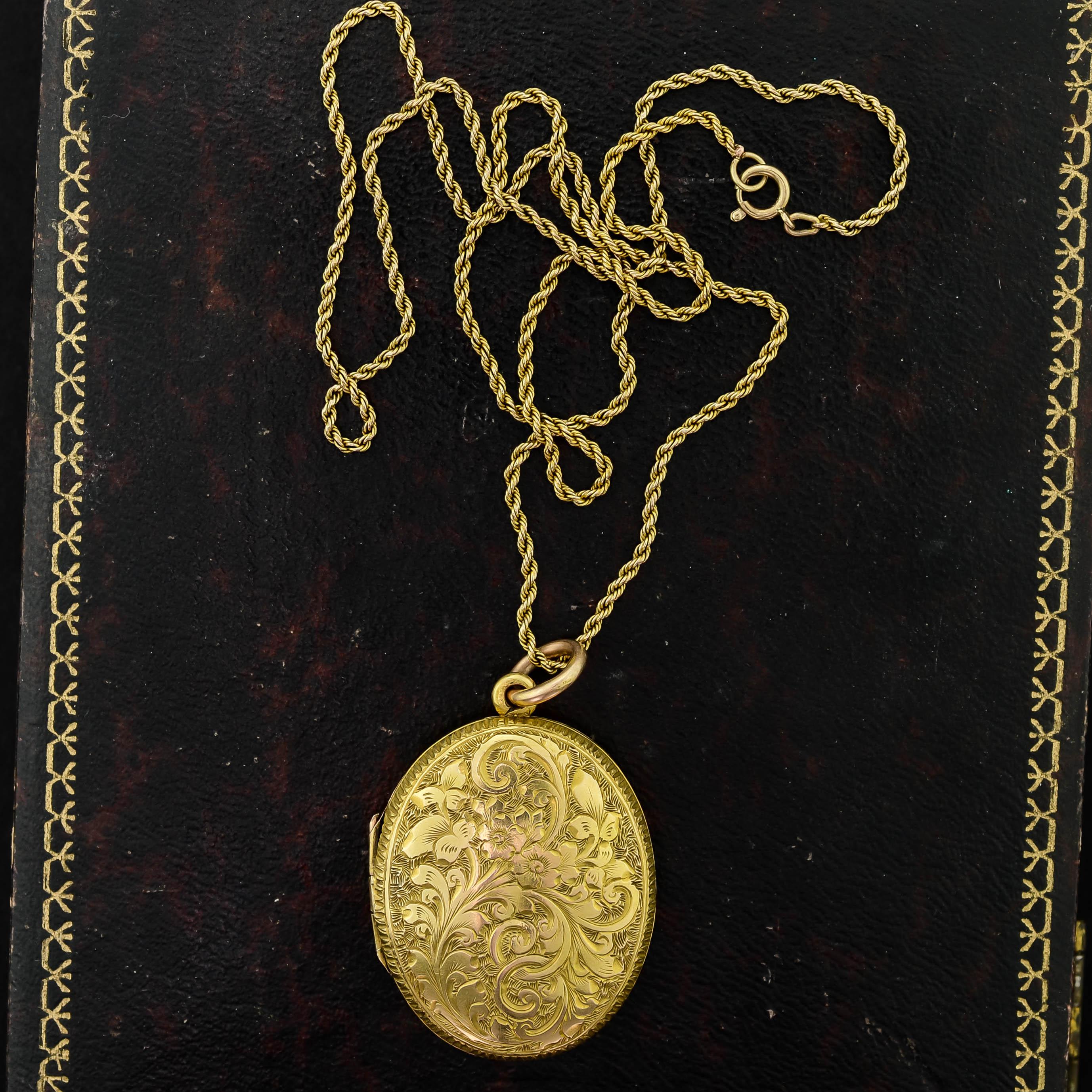 Women's or Men's Sweet Victorian Circa 1870 Engraved Yellow Gold Oval Locket For Sale