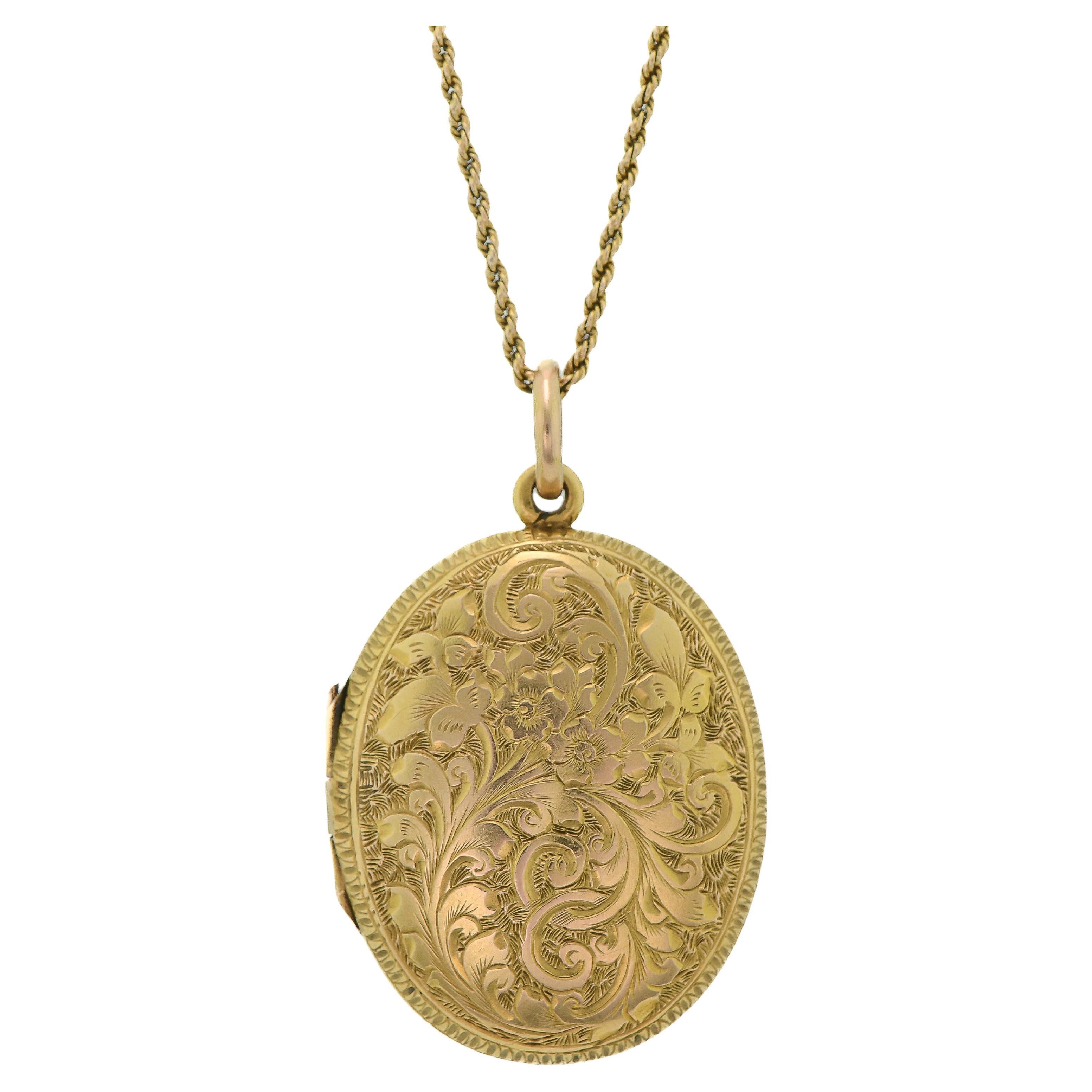 Sweet Victorian Circa 1870 Engraved Yellow Gold Oval Locket For Sale