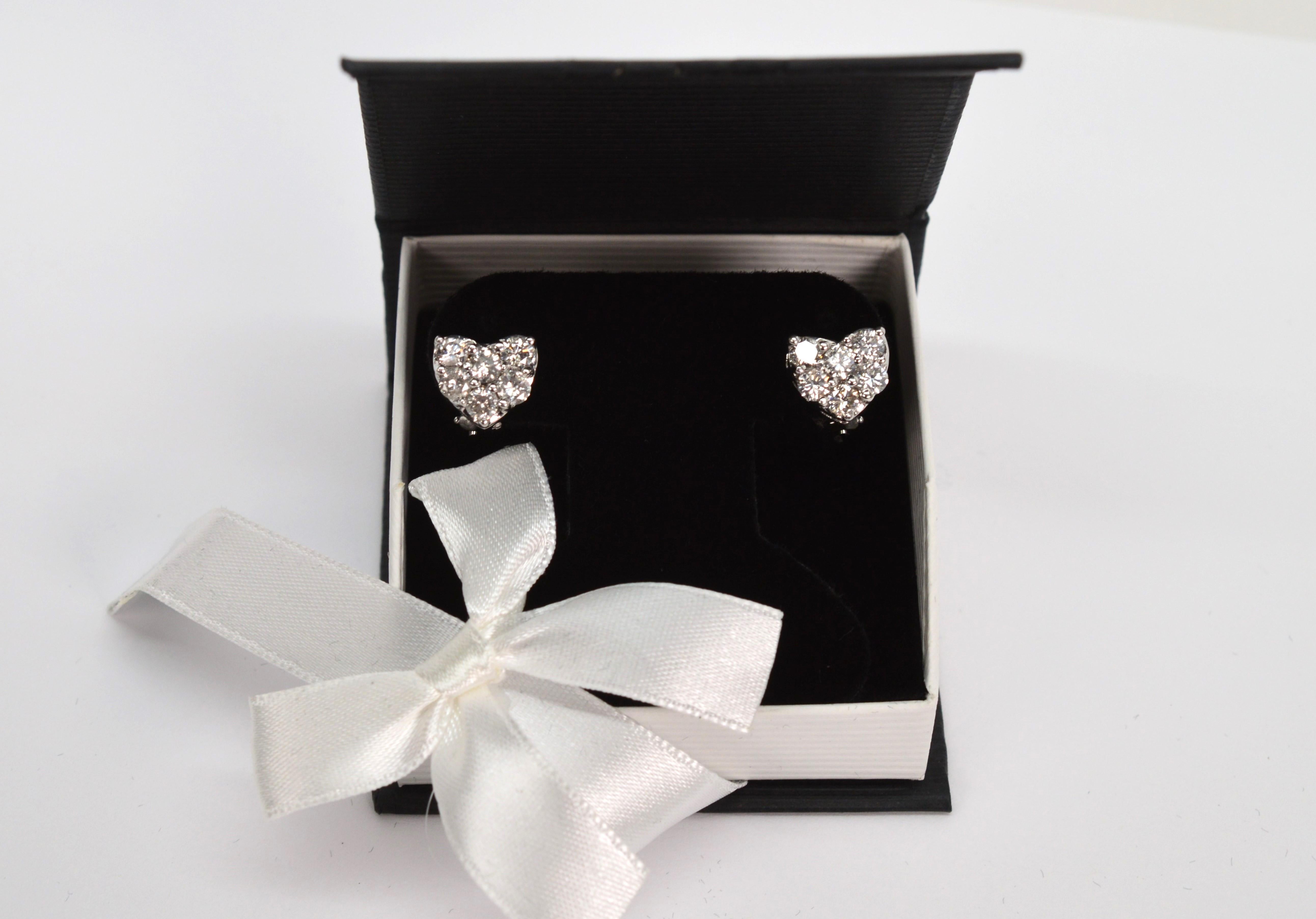 Women's Sweetheart Diamond 14 Karat White Gold Earrings For Sale