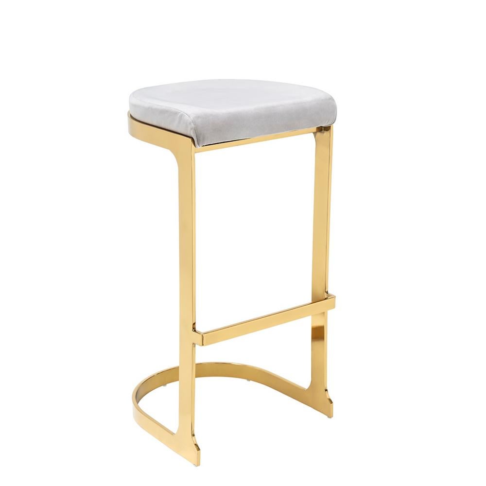 Stool sweety gold high with metal frame
In gold finish and with grey velvet fabric seat.
Also available in chrome finish.