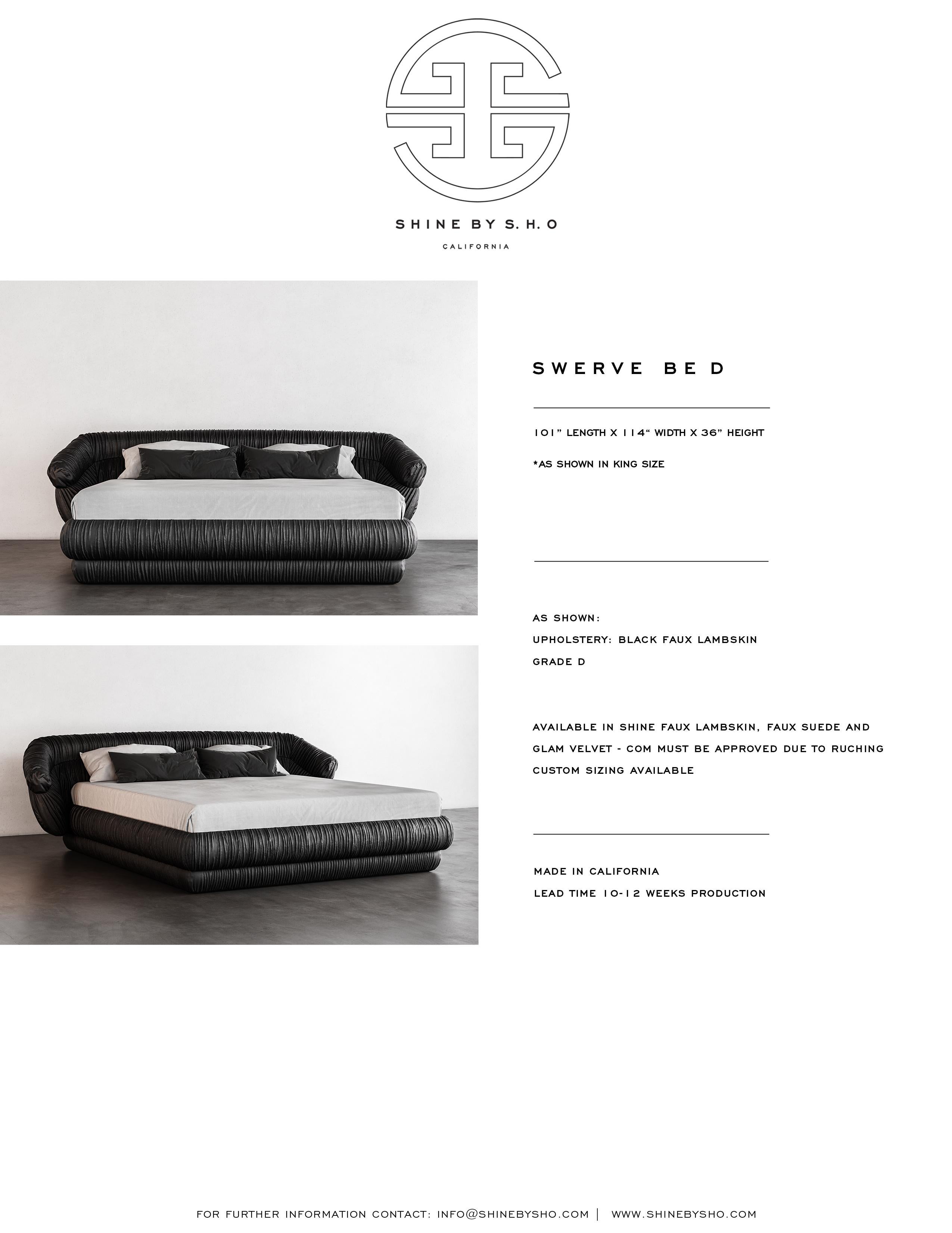 Swerve Bed - Modern Design in Black Faux Lambskin For Sale 1