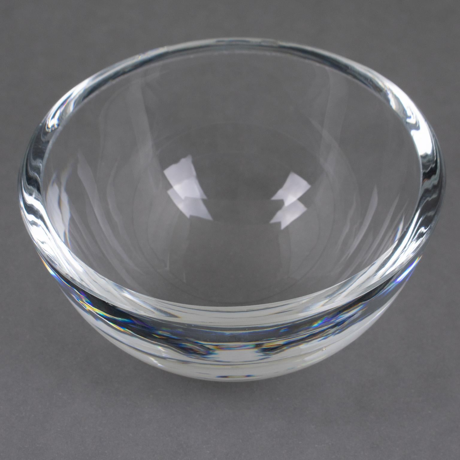Américain Swid Powell for Calvin Klein Silver Plate and Crystal Caviar Bowl Dish Chiller (assiette réfrigérante en métal argenté et cristal) en vente