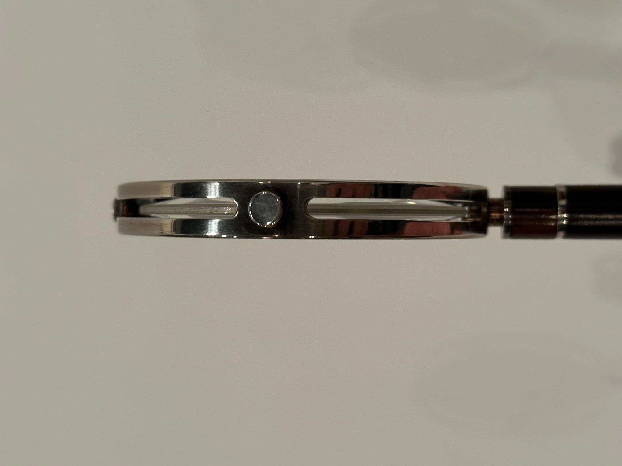 Placcato argento Lente d'ingrandimento Swid Powell in scatola originale in vendita