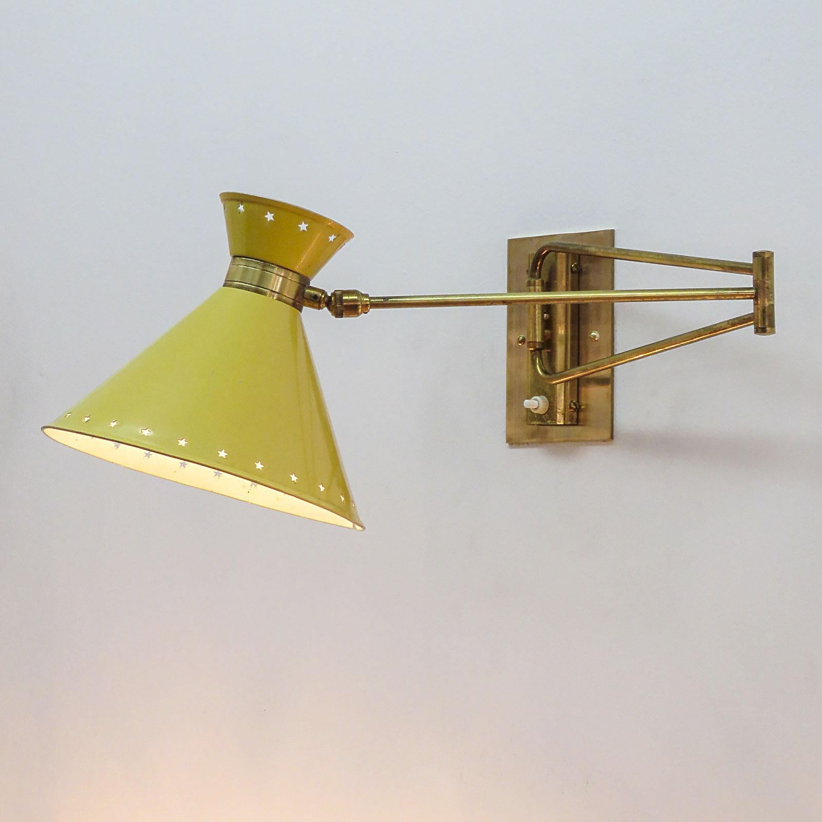 Swing Arm Wall Light by Rene Mathieu for Lunel, 1950 For Sale 2
