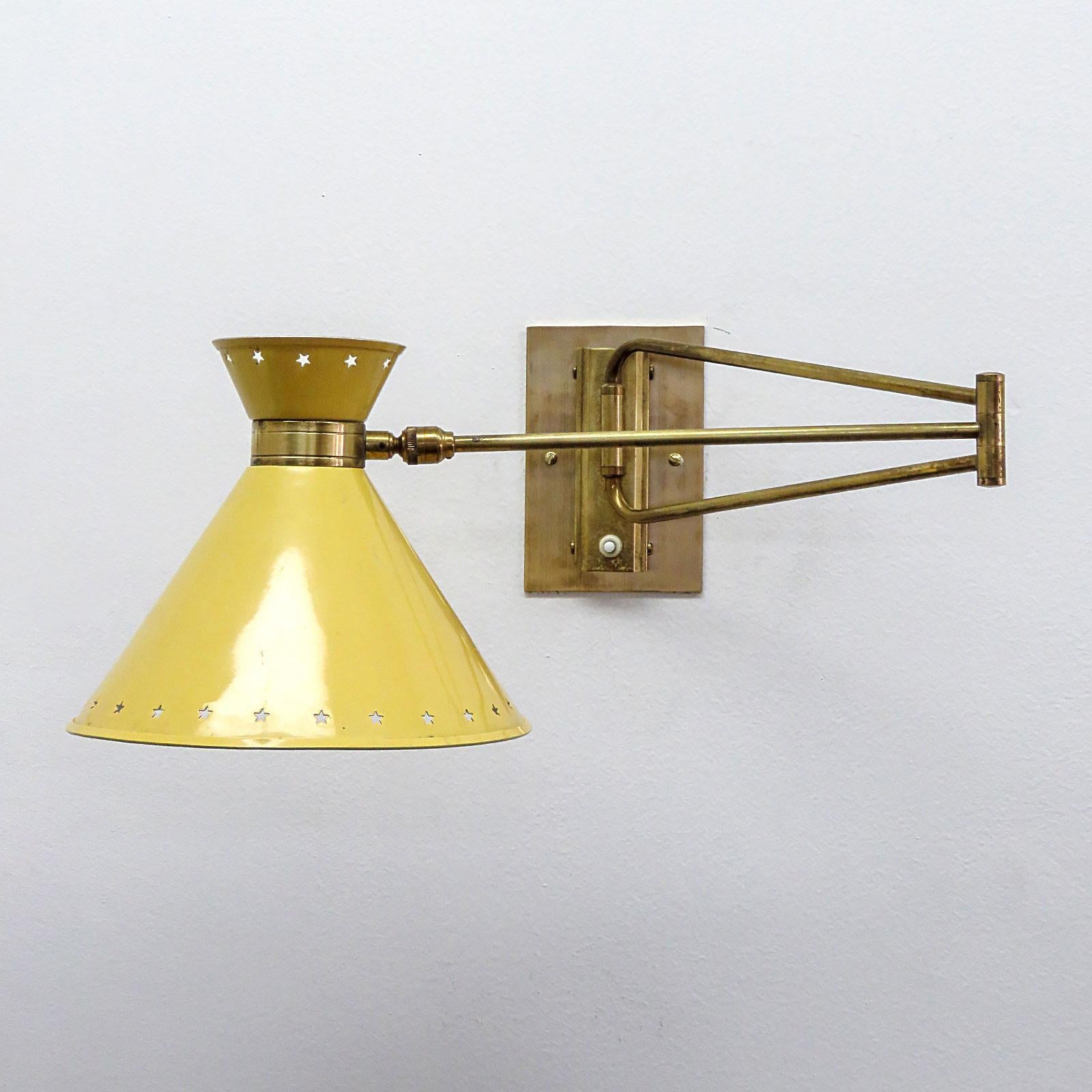 French Swing Arm Wall Light by Rene Mathieu for Lunel, 1950 For Sale
