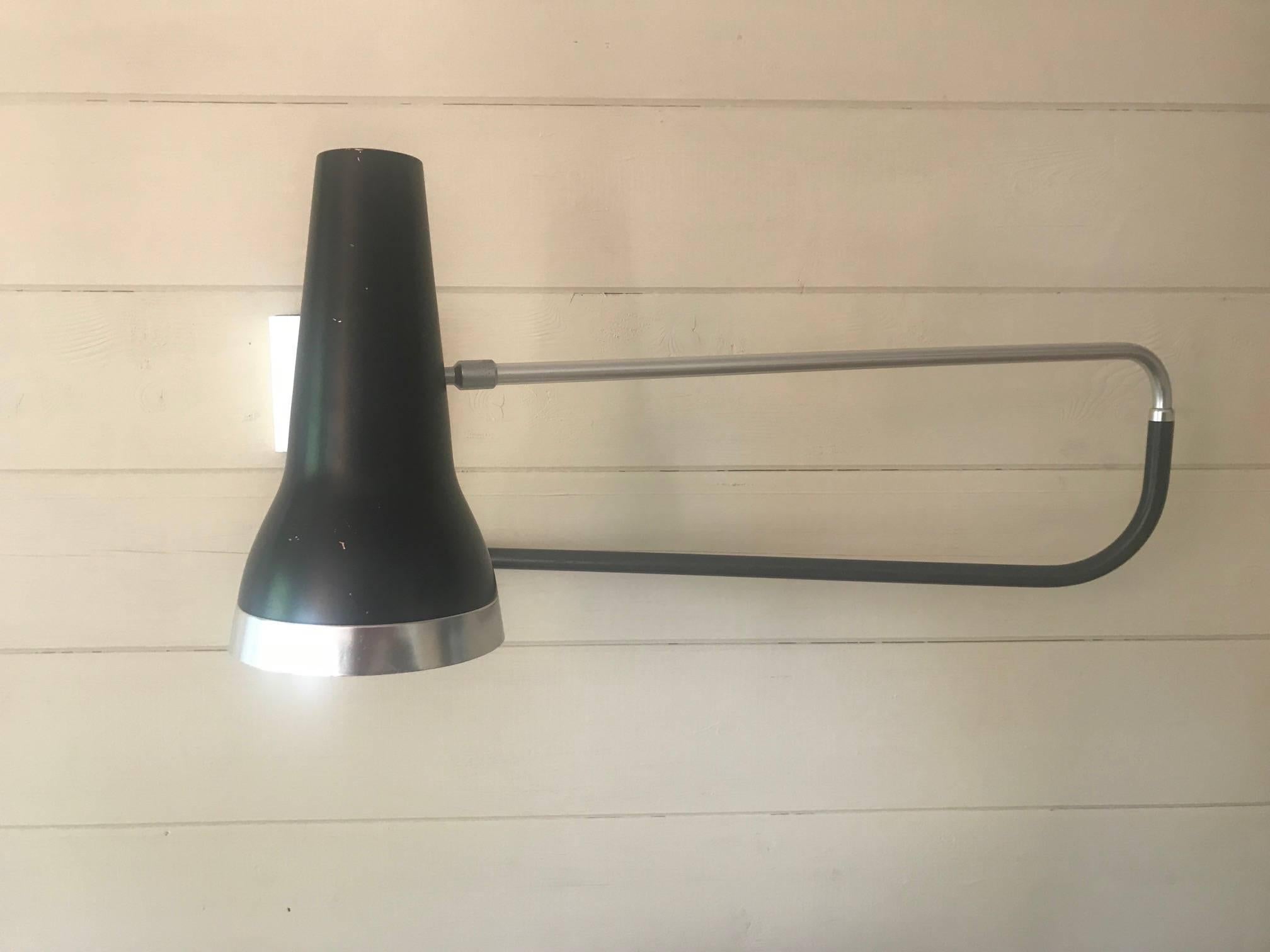Swing Arm Wall Light, English, circa 1960s In Good Condition For Sale In London, GB