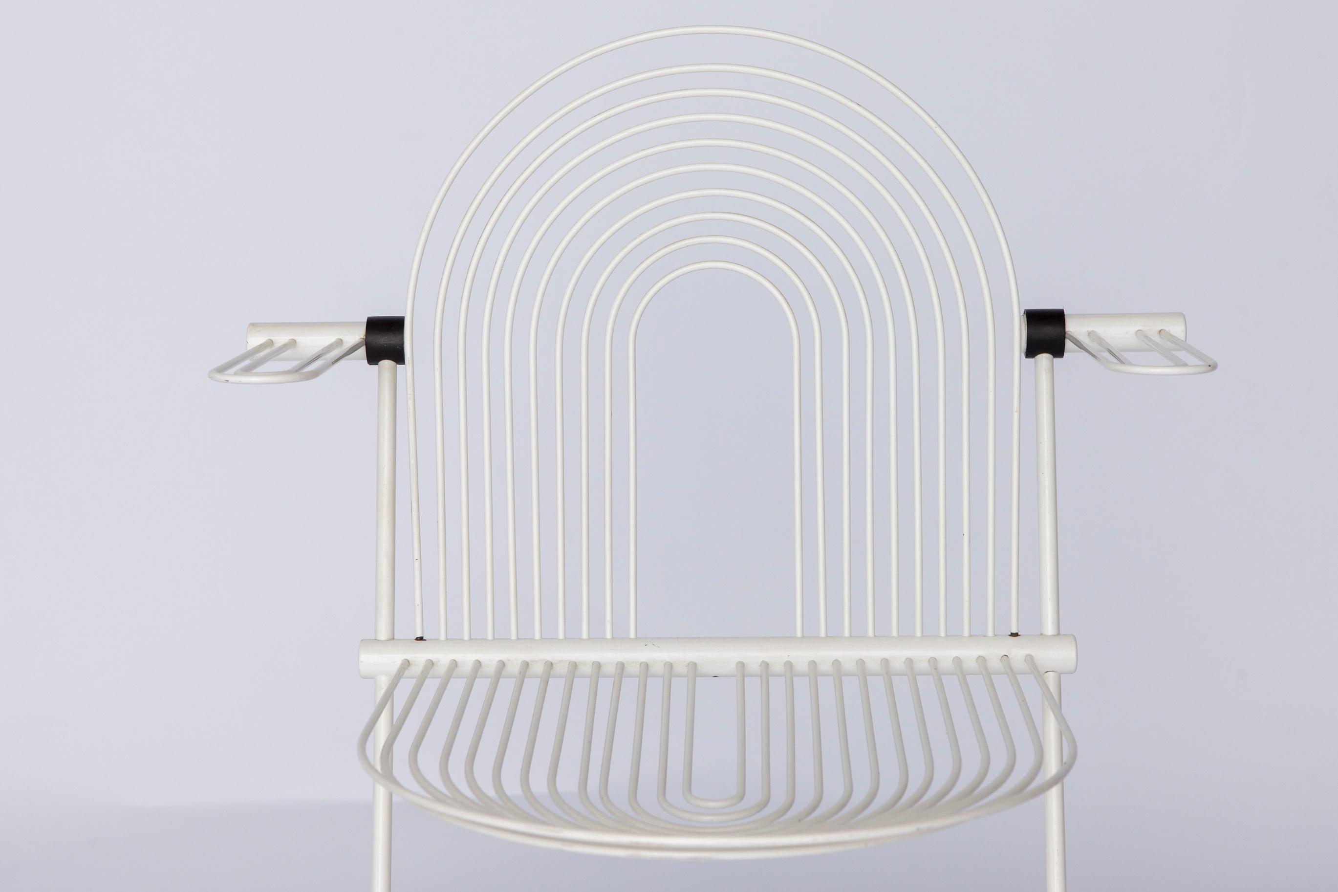 Poltrona Swing di Lübke - Design di Jutta and Herbert Ohl, anni '80
Rara poltrona Swing disegnata da Jutta and Herbert Ohl per Lübke.
Progettato per la prima volta nel 1982, la produzione risale probabilmente agli anni '80 e '90.
È disponibile solo