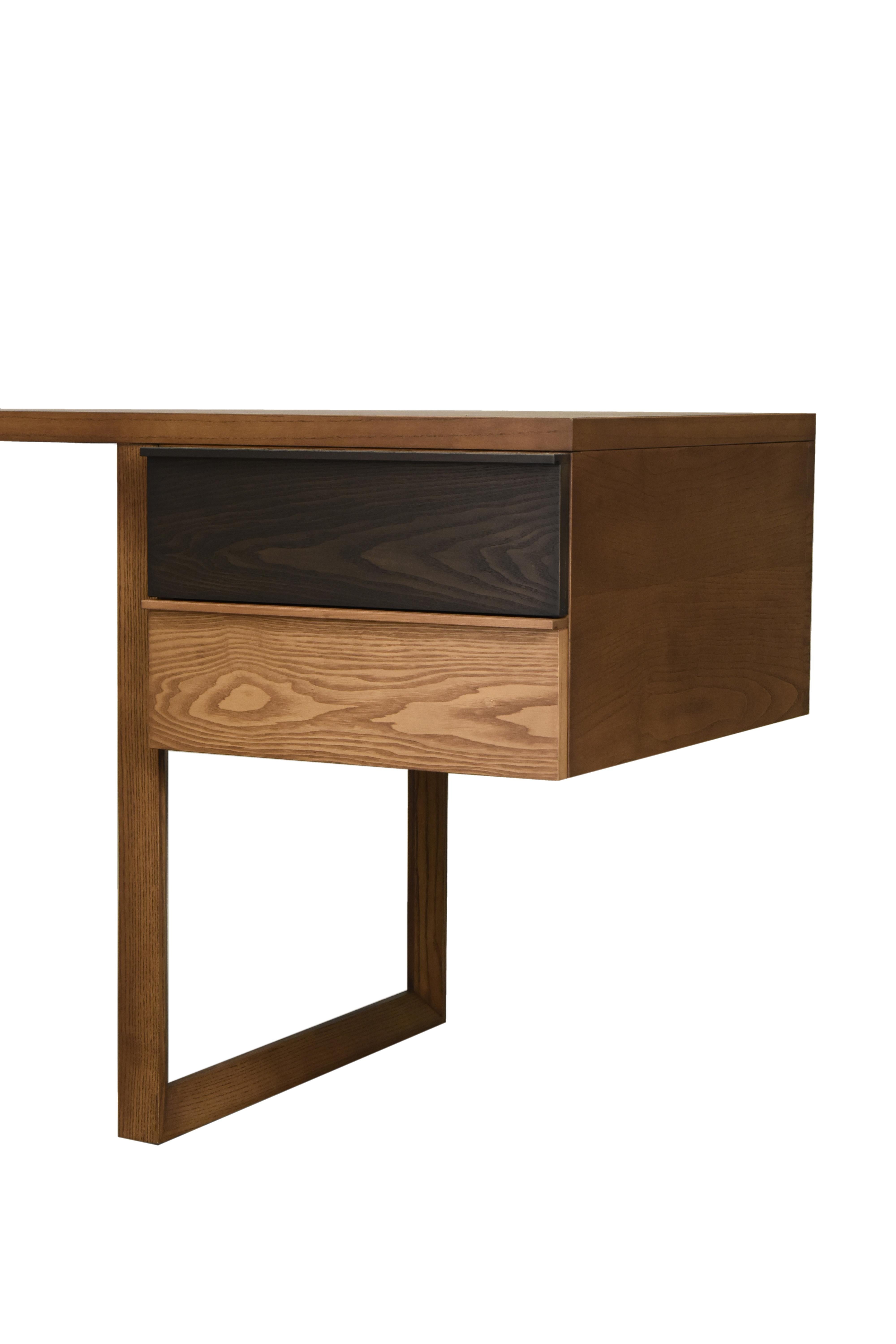 Swing by Morelato, Desk Made of Ashwood, Design Libero Rutilo 2