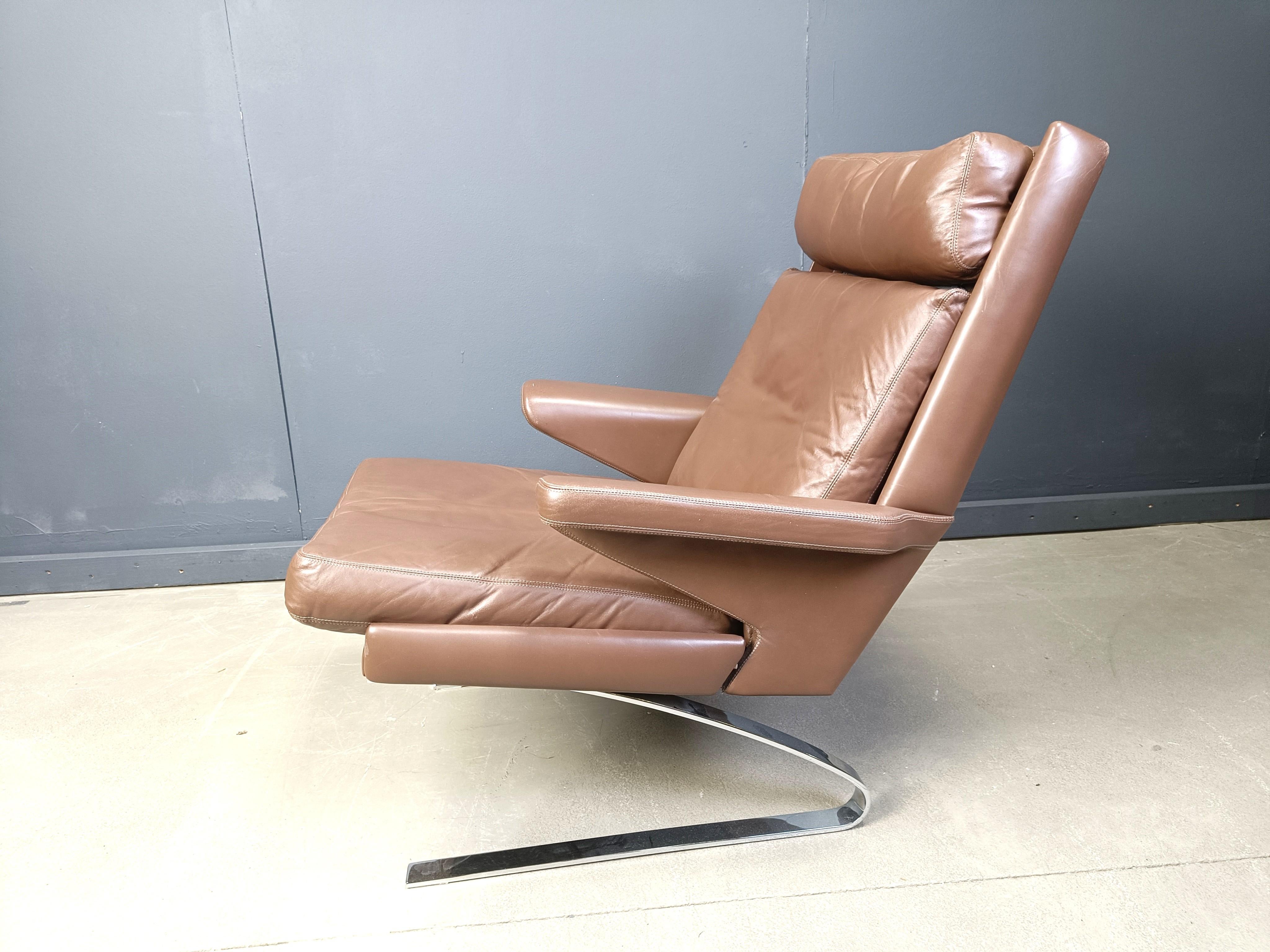 Silla Swing Lounge de Reinhold Adolf y Hans-Jürgen Schräpfer para COR, años 70 Cuero en venta
