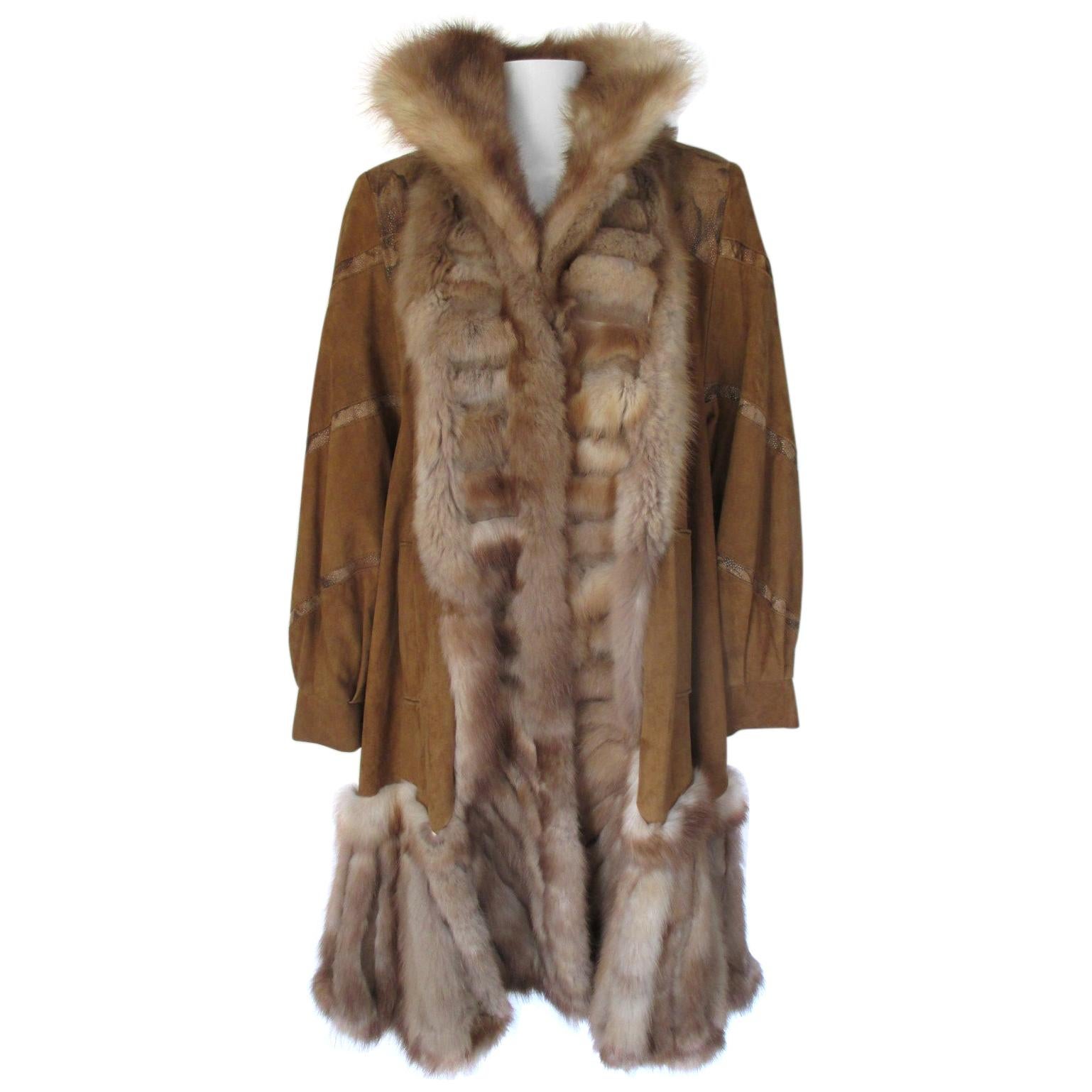 Manteau en fourrure de zibeline avec daim doux marron