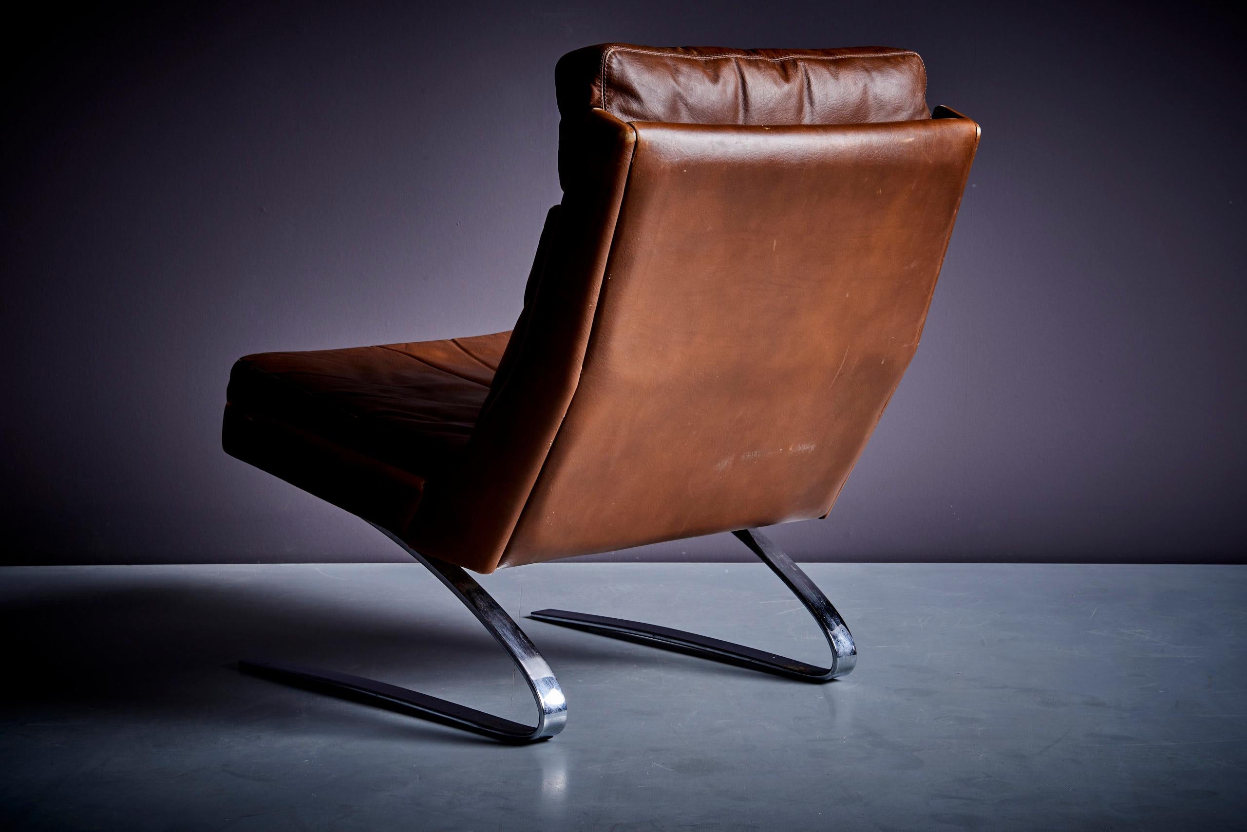 Swing Slipper Brown Leather Lounge Chair by Reinhold Adolf for Cor, 1960s 1