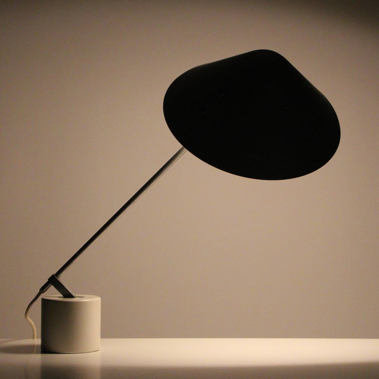 Late 20th Century Swing VIP Large White Table Lamp by Jorgen Gammelgaard, Pandul, 1983