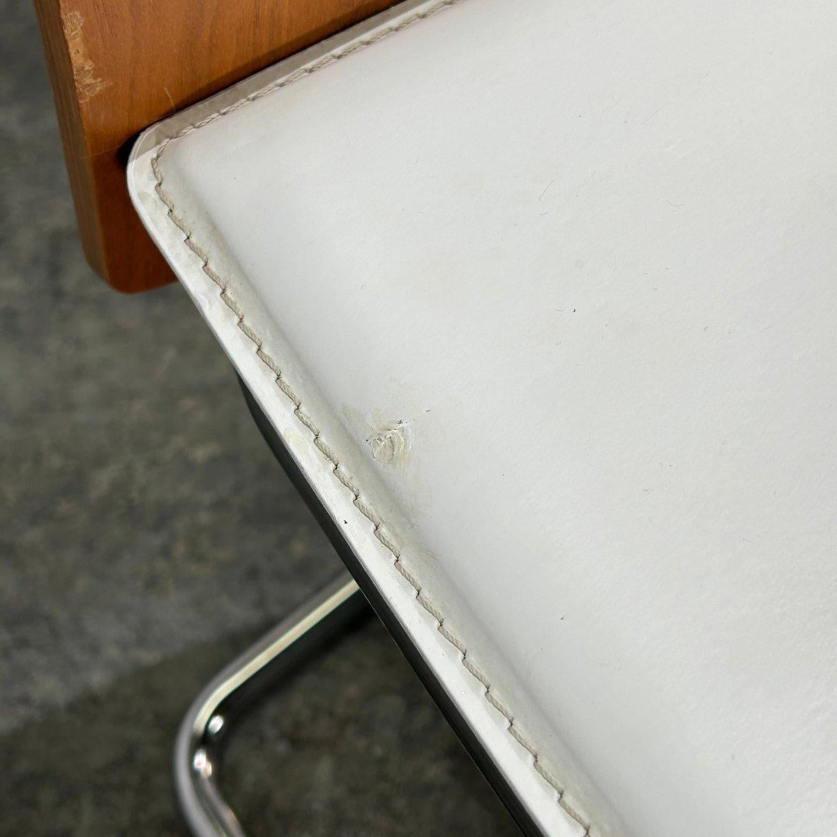 Swing-Stühle aus Nussbaumholz und Leder von Calligaris, achtteilig, Set im Angebot 6
