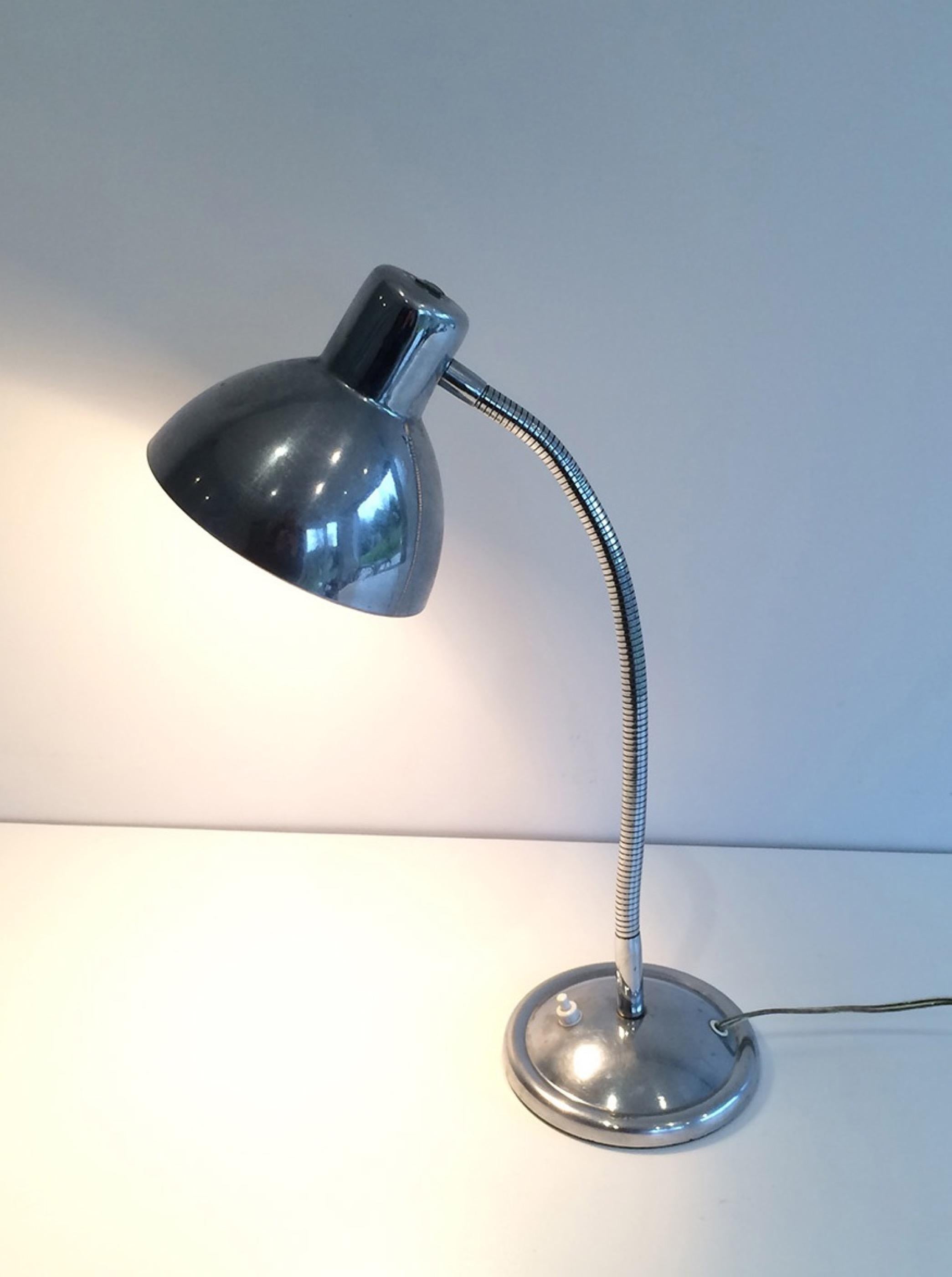 Lampe chromée tourbillonnante, vers 1960 en vente 4