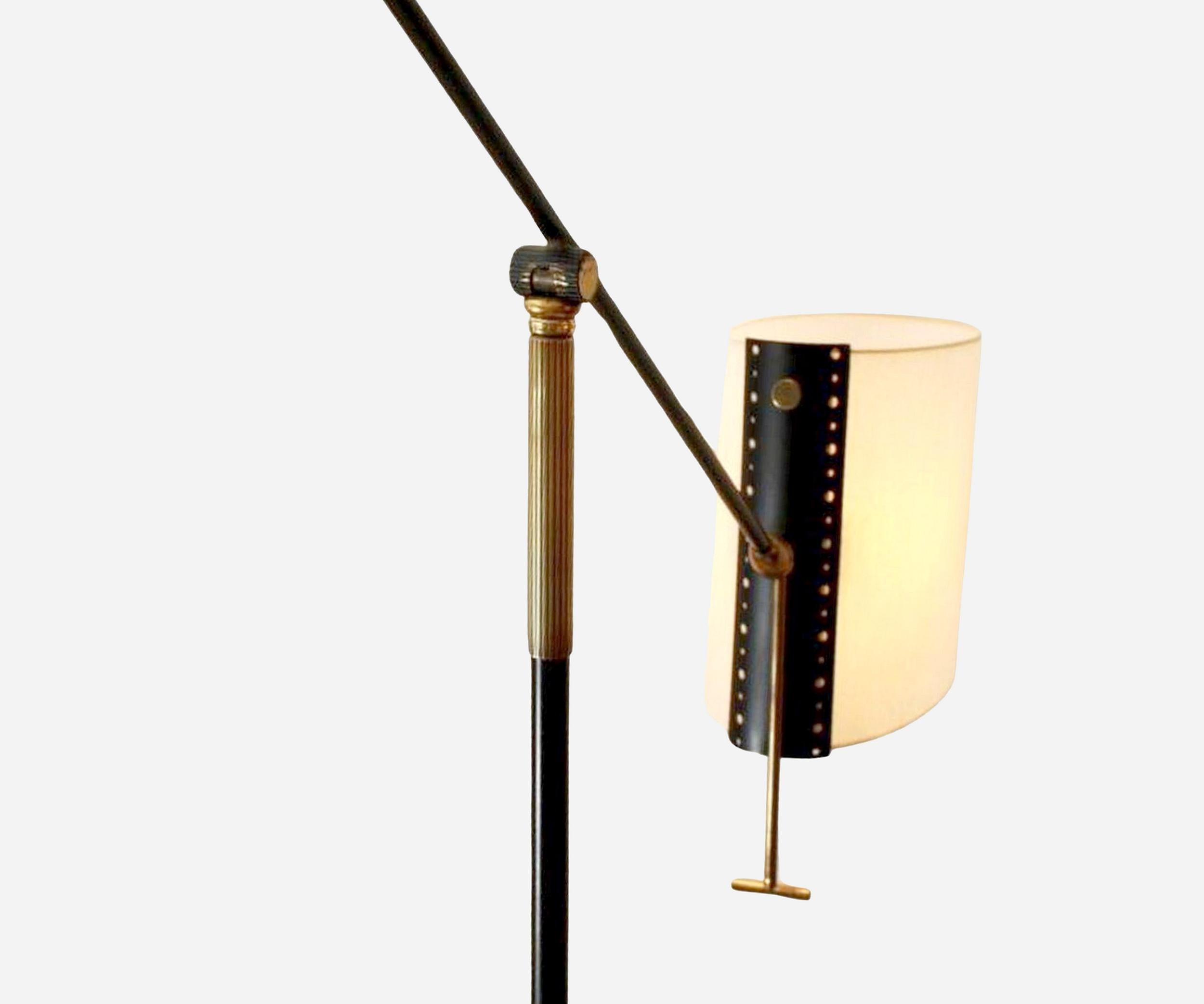 French Swinging floor lamp, Editions Maison Lunel, Paris, France, circa 1950 For Sale