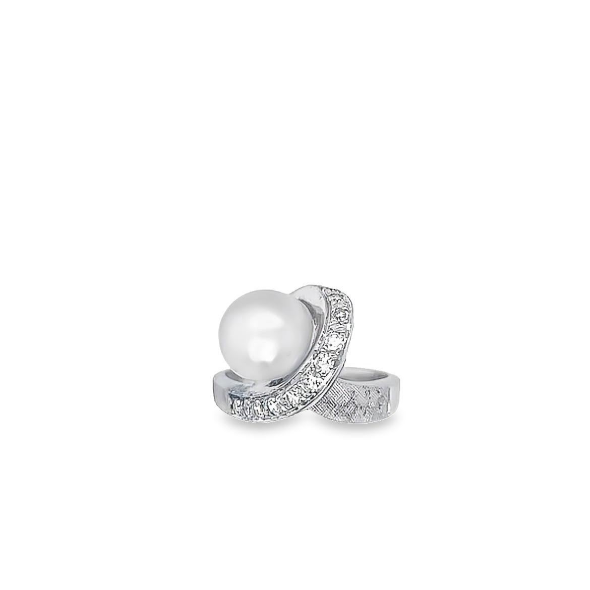 Women's Swirl Diamond and Baroque Akoya Pearl Ring in 14k White Gold For Sale