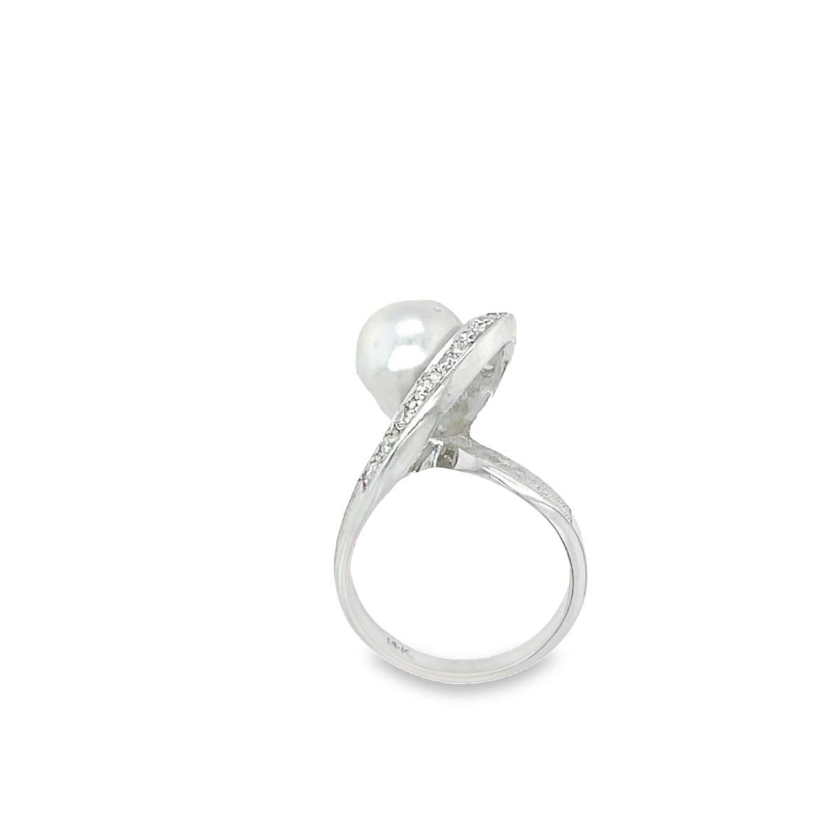 Swirl Diamond and Baroque Akoya Pearl Ring in 14k White Gold For Sale 1