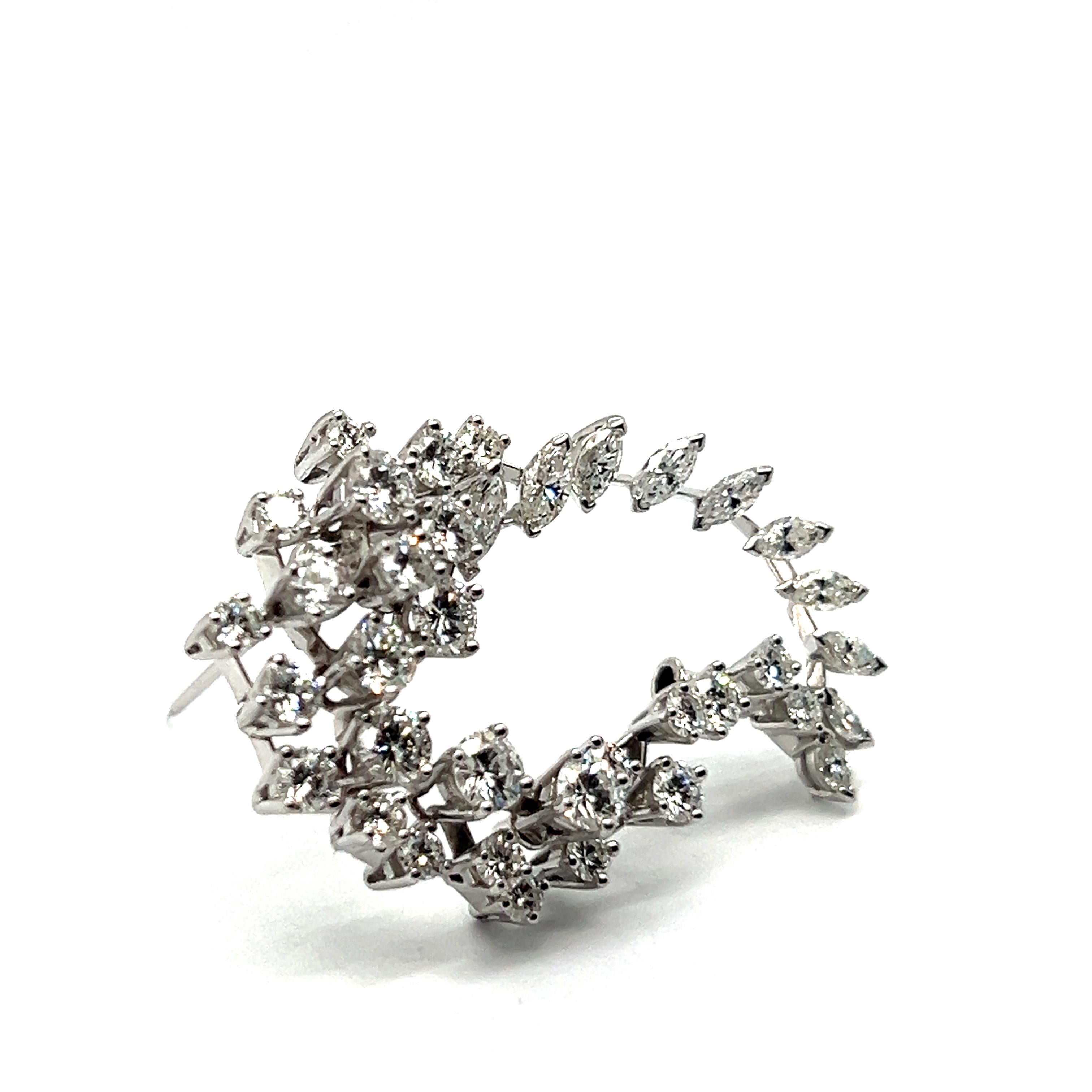 Swirl Diamond Brooch in 18 Karat White Gold For Sale 4