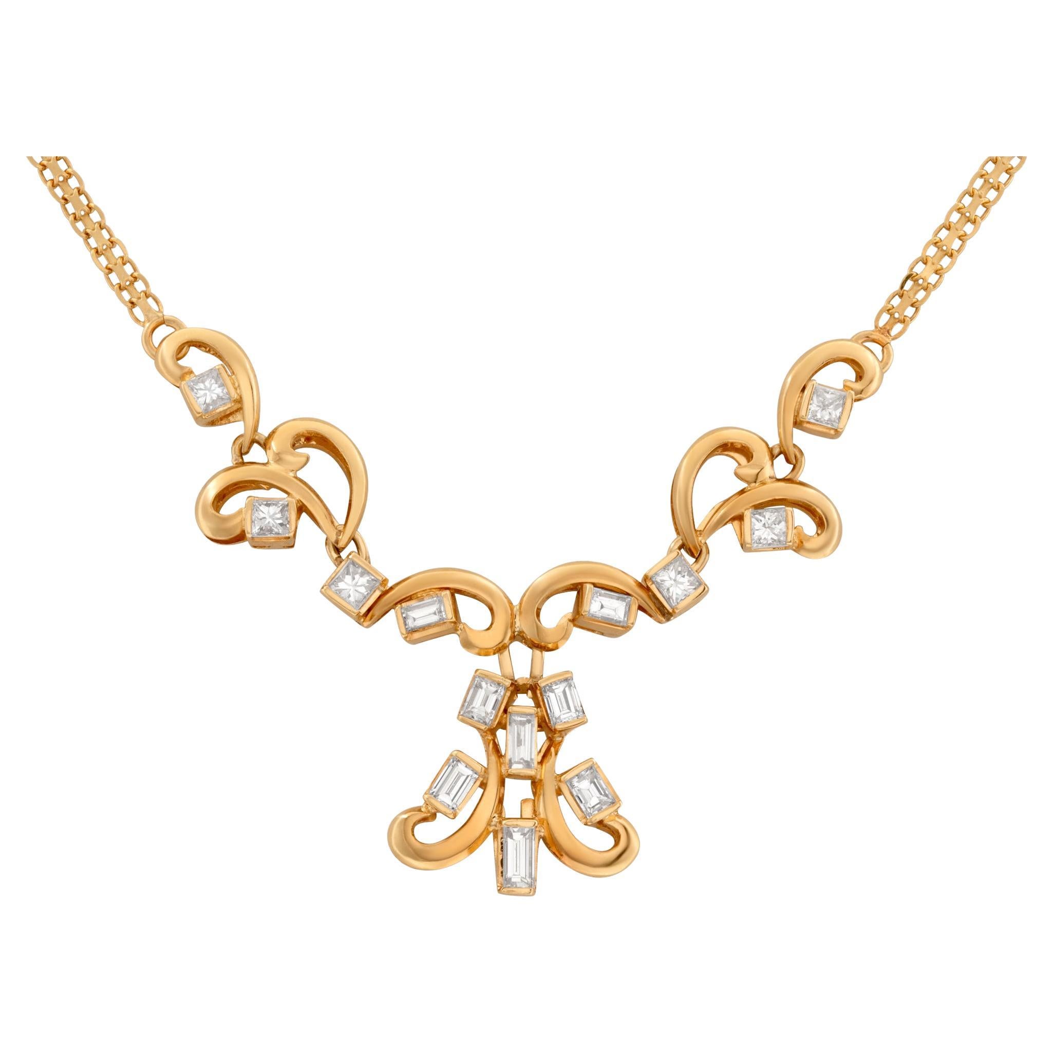 Swirl diamond necklace in 18k yellow gold with over 2 carats