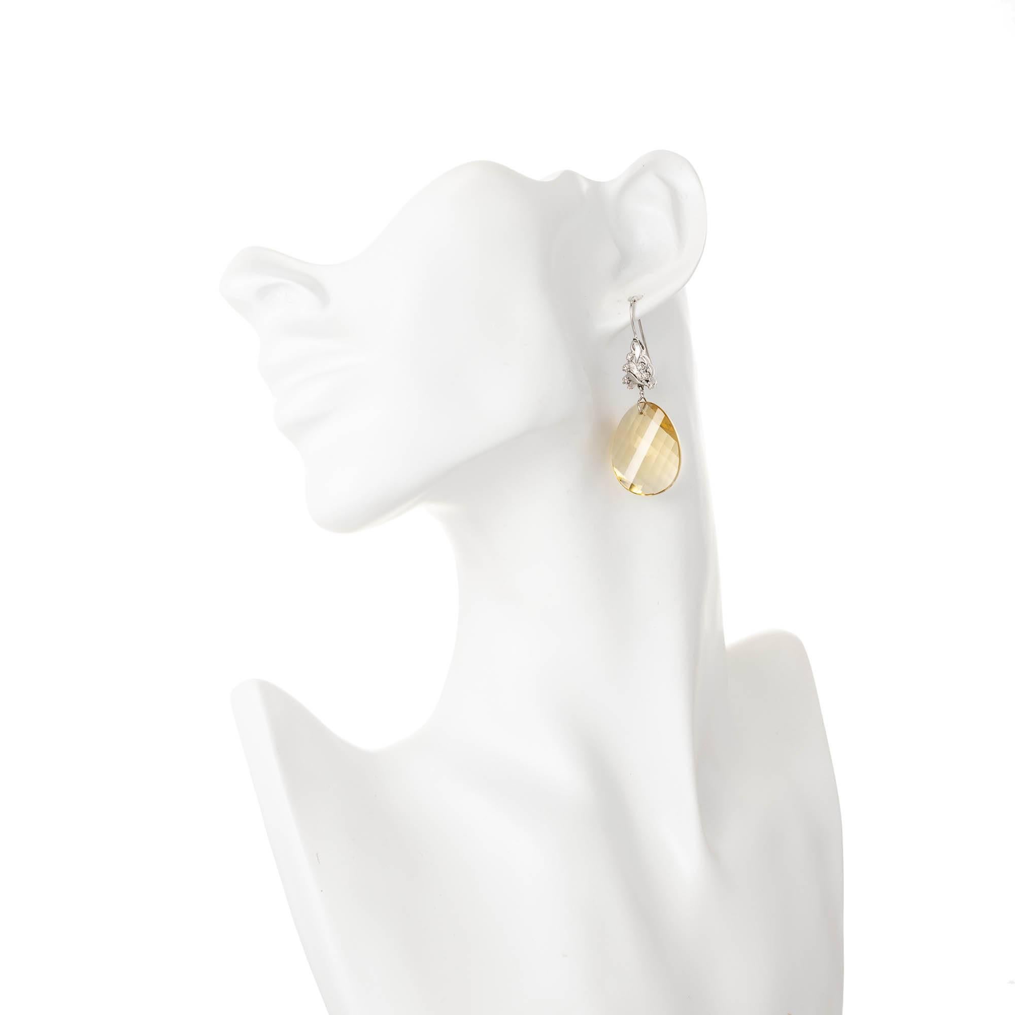43.00 Carat Swirl Faceted Natural Lemon Quartz Diamond Gold Dangle Earrings In Good Condition For Sale In Stamford, CT