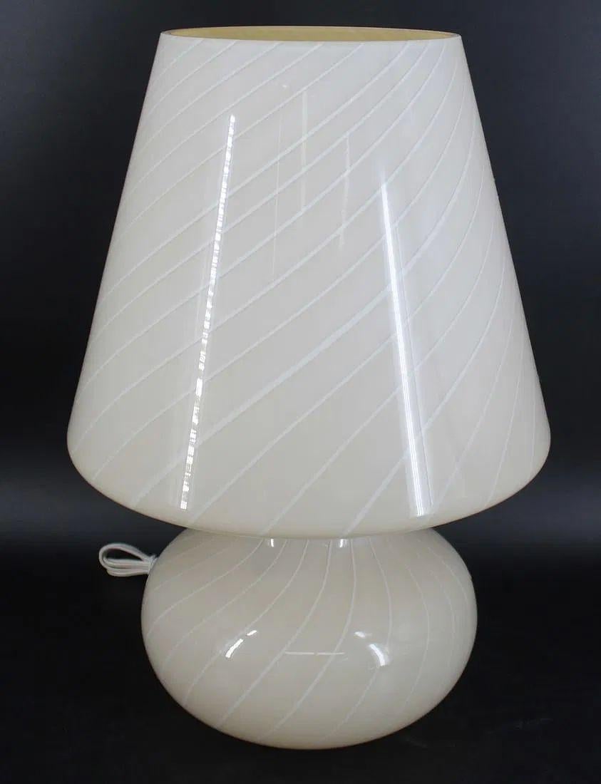 Lampe en verre Swirl Murano Bon état - En vente à New York, NY