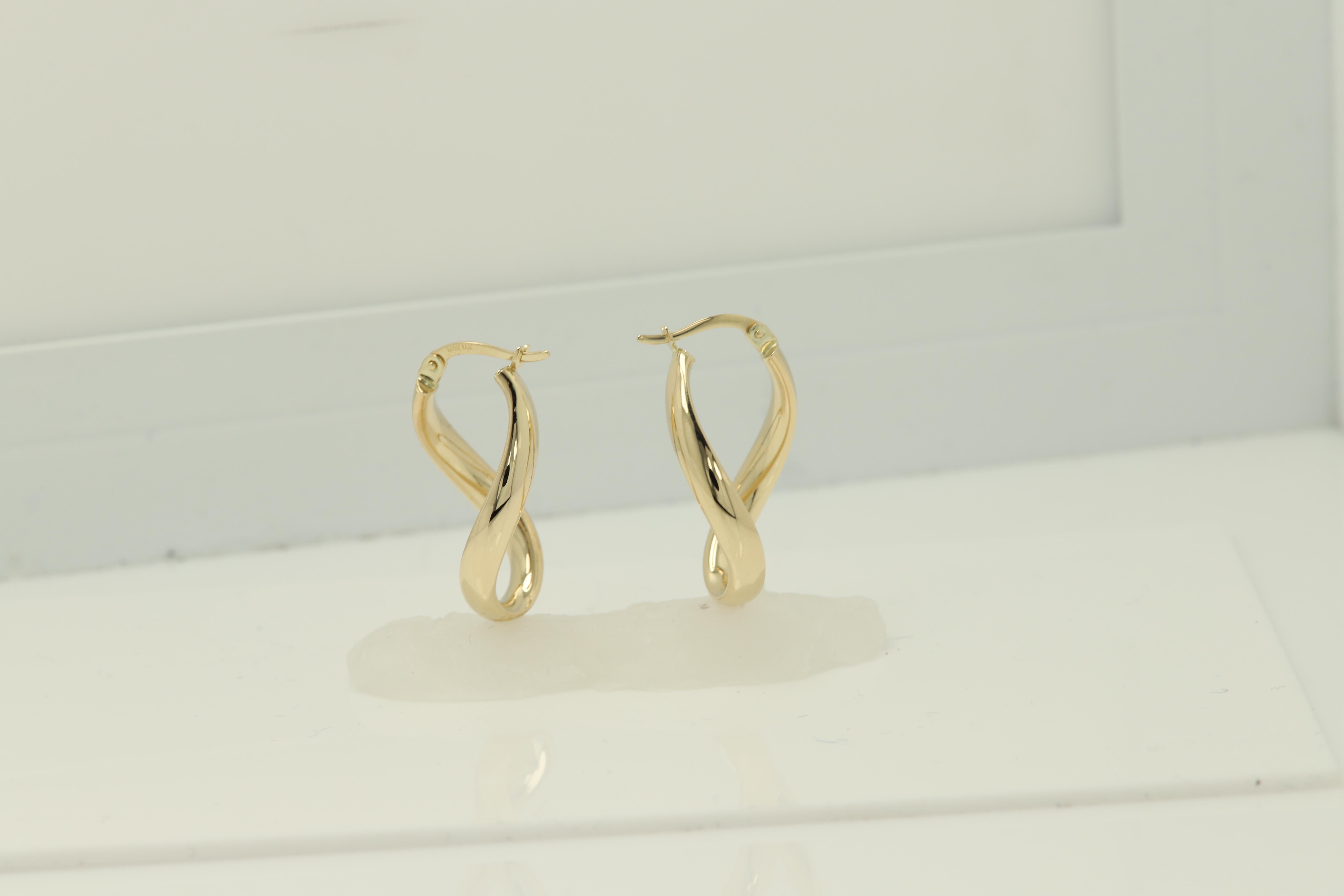 Swirl Italian Hoops 14 Karat Solid Gold Earrings Gold Hoops Artistic Earrings For Sale 2