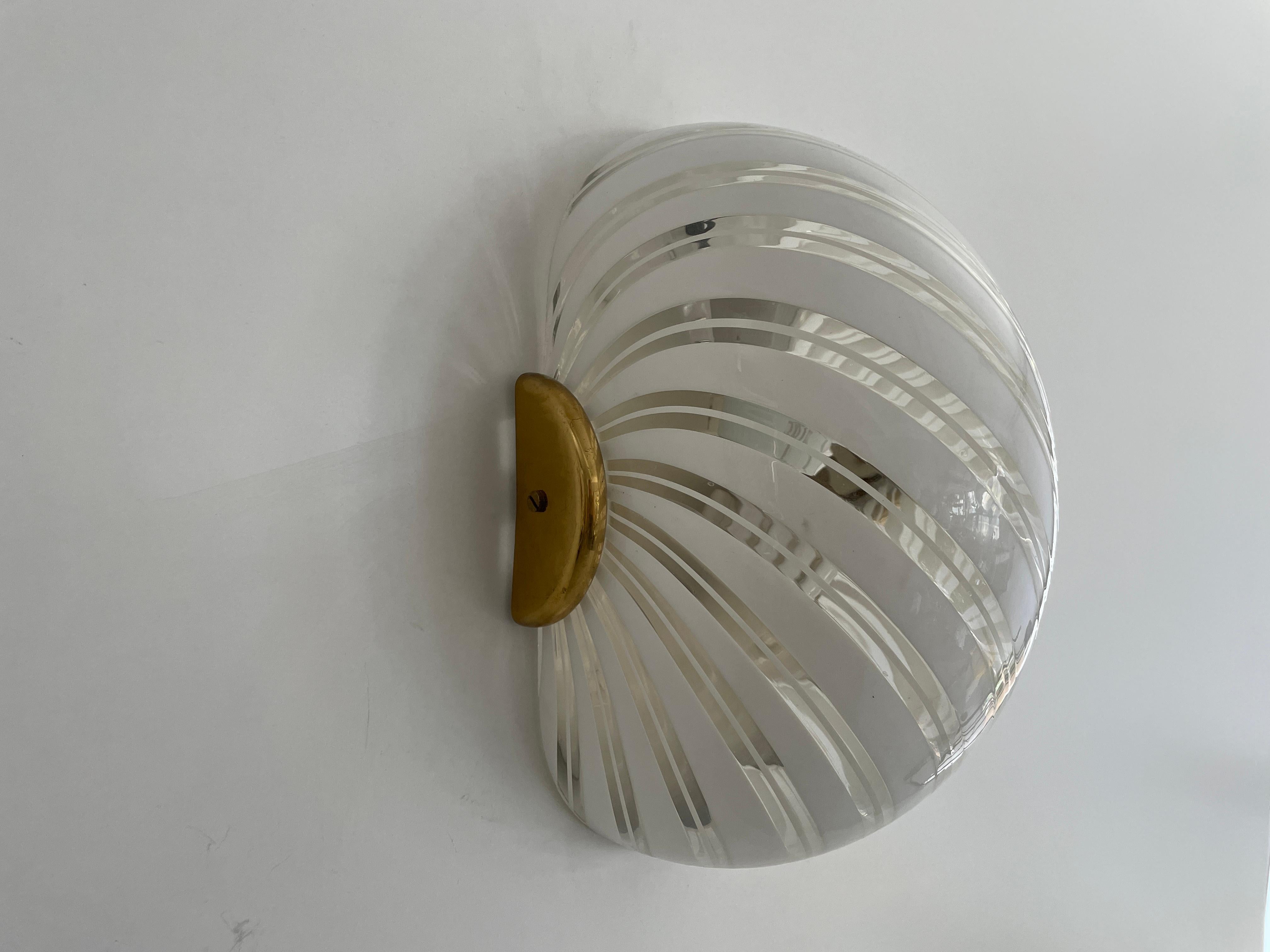 Coppia di appliques in vetro di Murano con motivo a vortice di F. Fabbian, anni '70, Italia In condizioni ottime in vendita a Hagenbach, DE