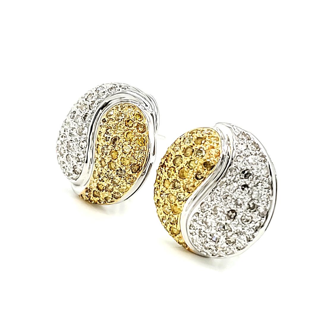 Swirl Yellow and White Diamond Earrings In New Condition In Hong Kong, HK