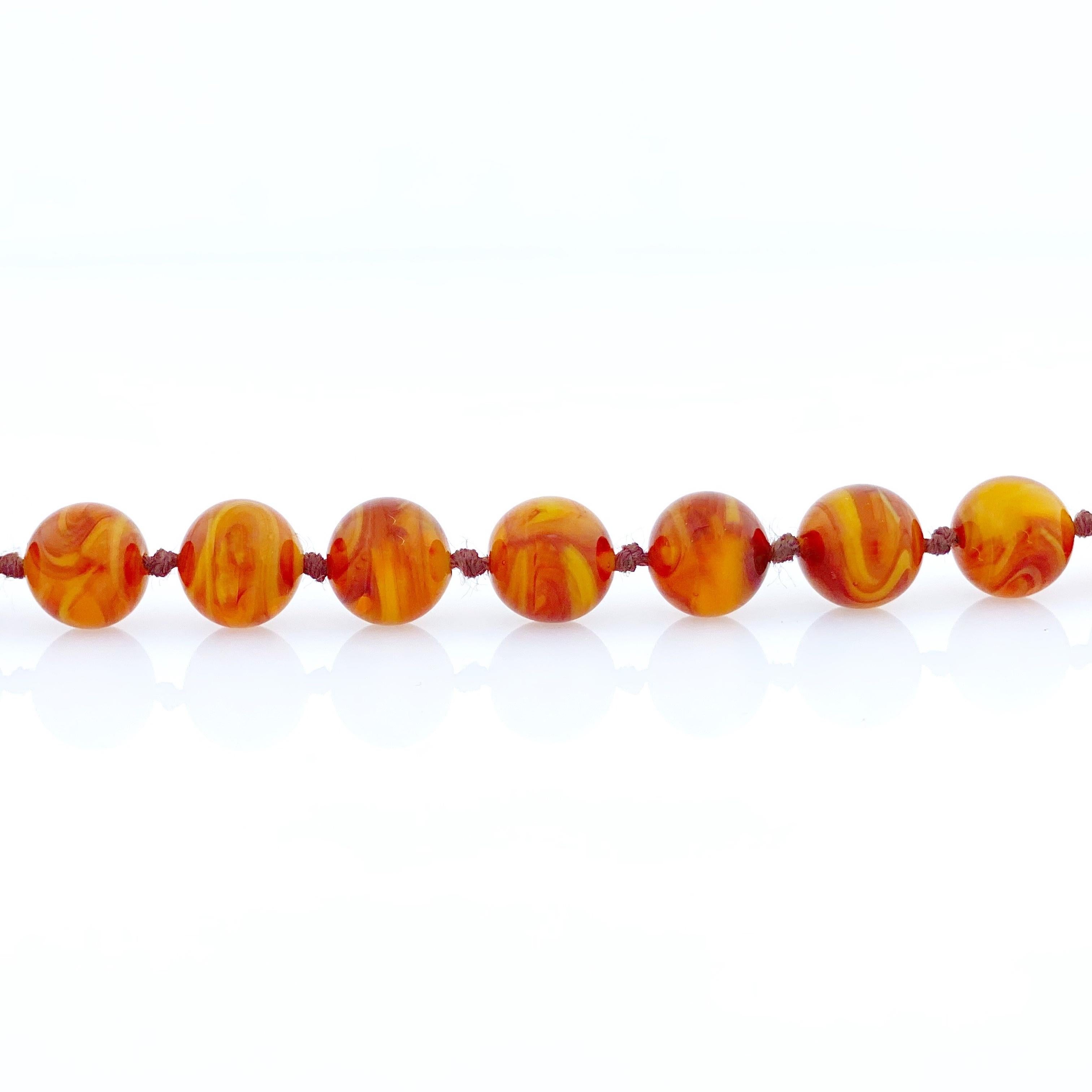 Swirled Amber Art Glass Beaded Bracelet By Crown Trifari, 1960s In Good Condition In McKinney, TX
