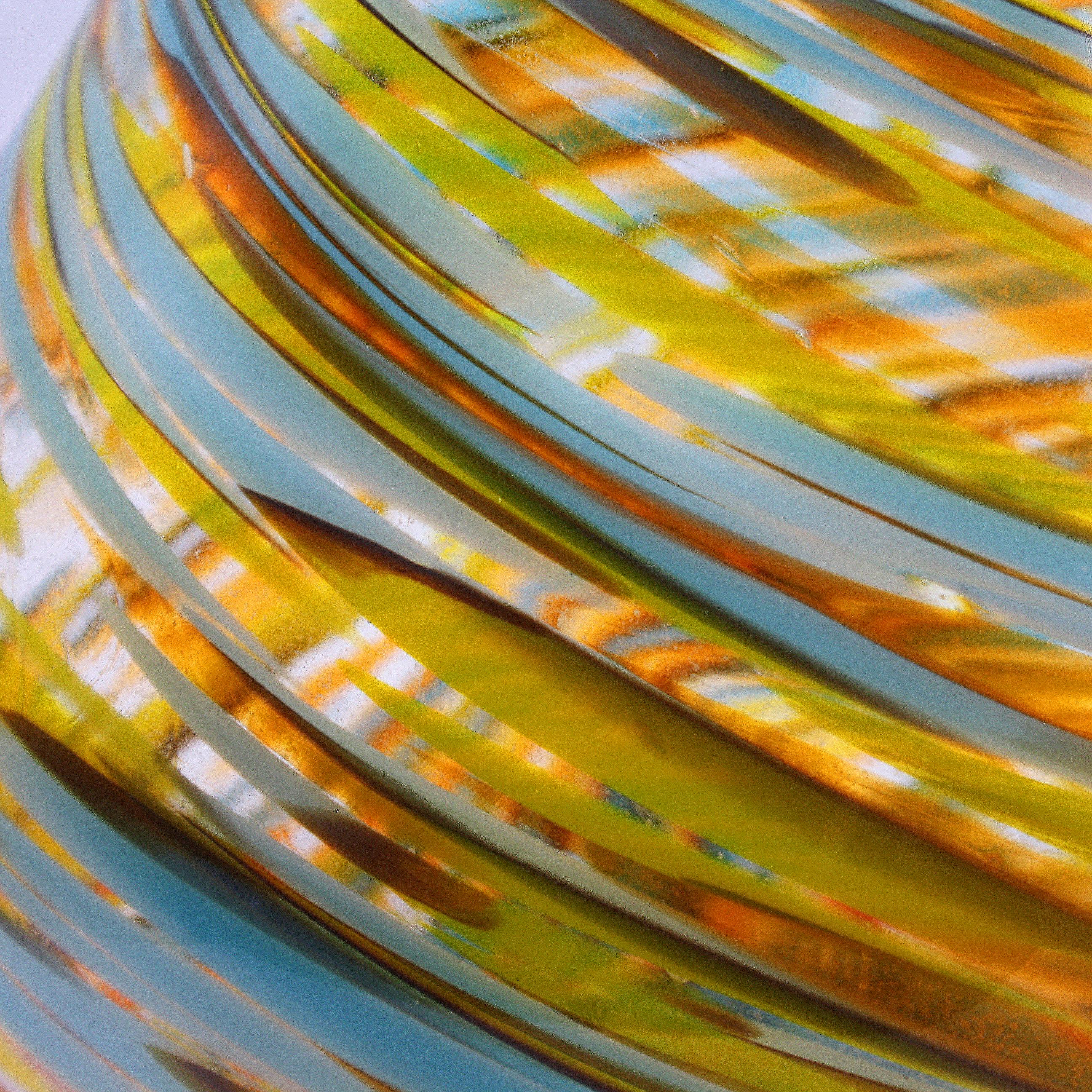 Vase aus gewirbeltem Muranoglas:: um 1970 1