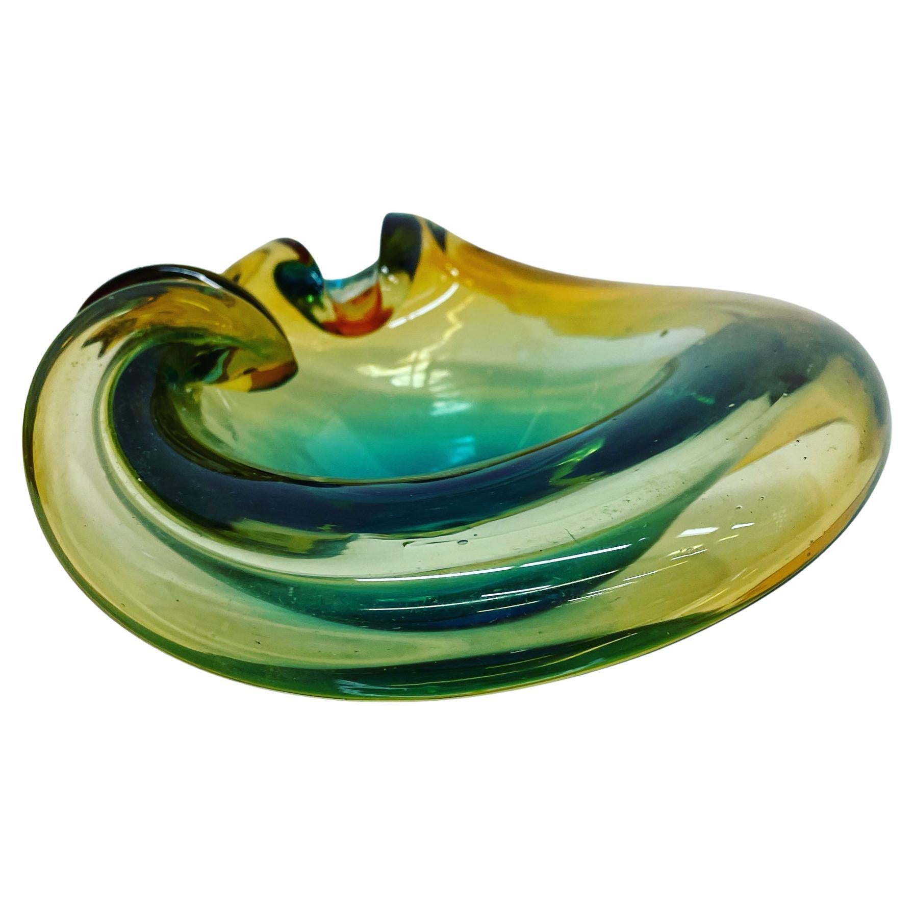 Swirling Color Curled Murano Sommerso Art Glass Ashtray Bowl Seguso Italy 1970s