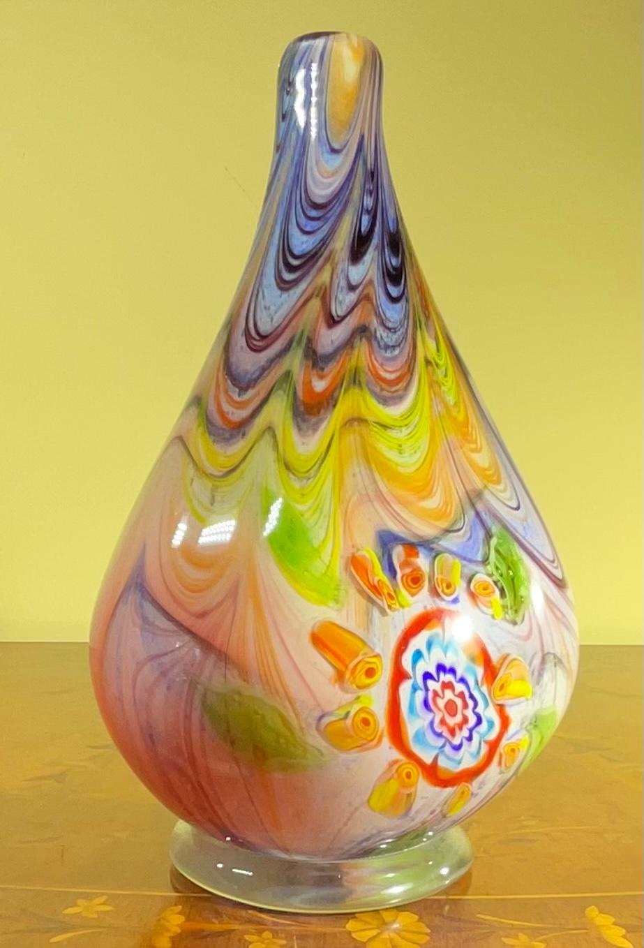 how to identify murano glass vase