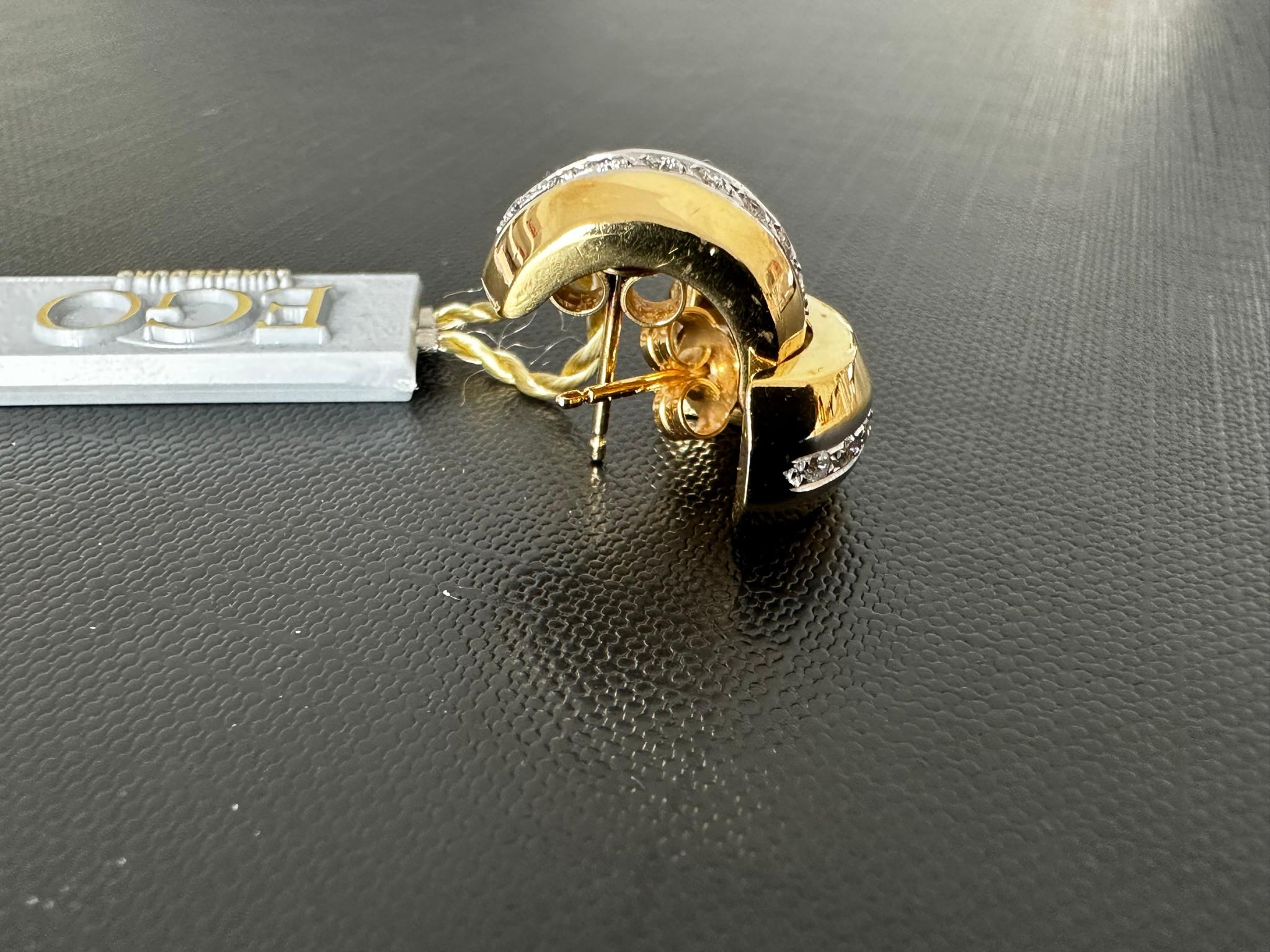 Swiss 18kt Yellow and White Gold Earrings with Diamonds In Good Condition For Sale In Esch-Sur-Alzette, LU