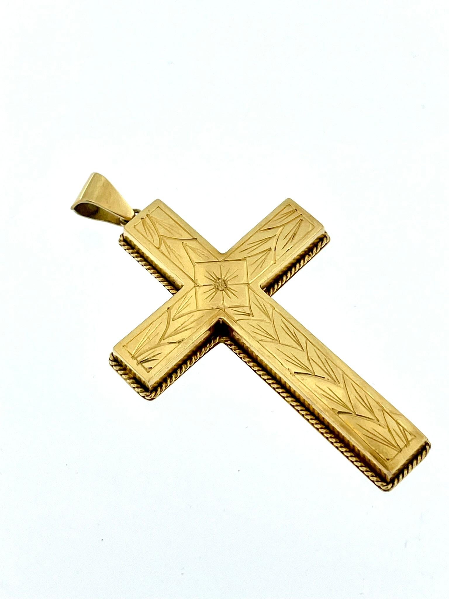 Artisan Swiss 18kt Yellow Gold Cross with Flower Patterns For Sale