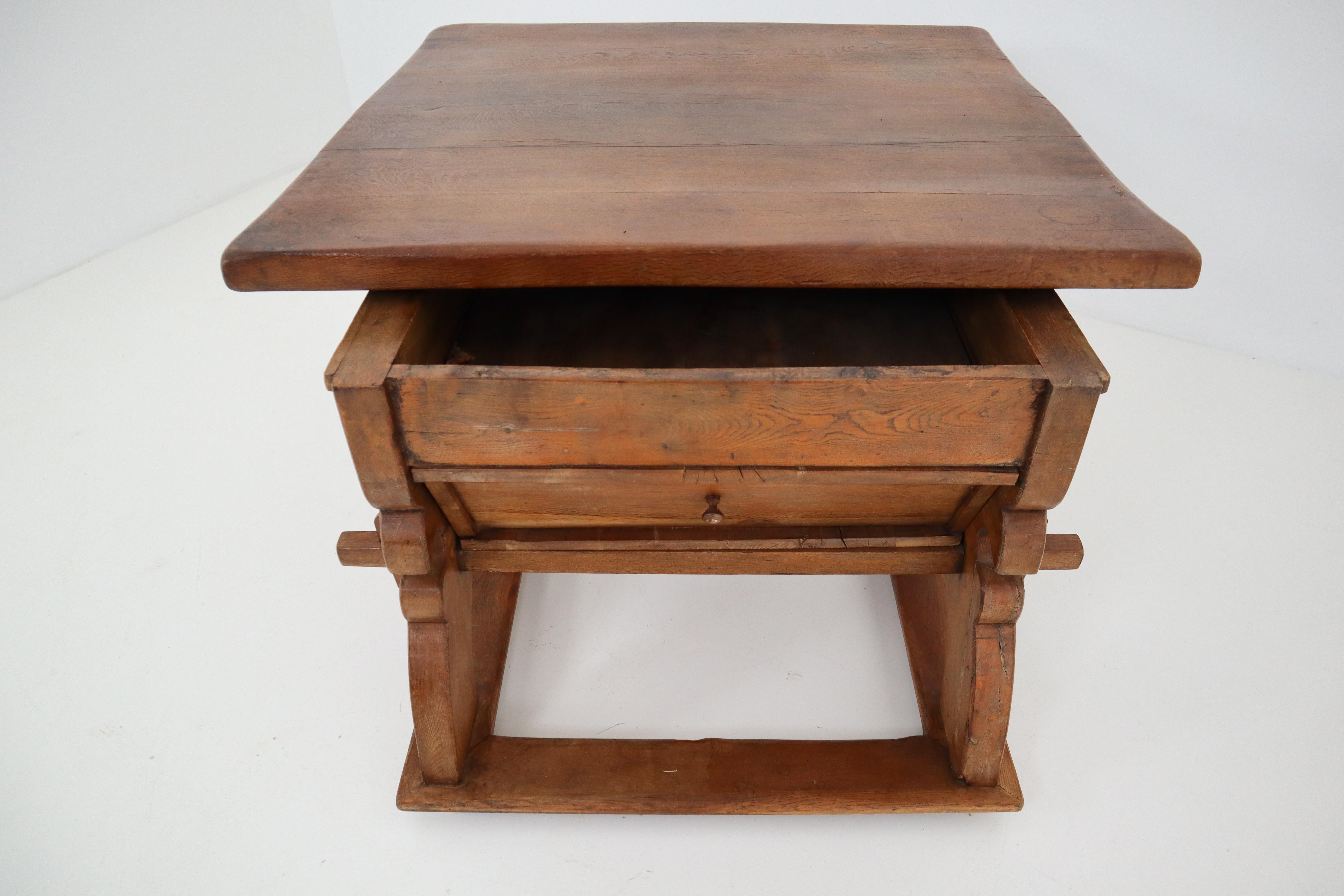 Swiss 18th Century Oak Refectory Table 4