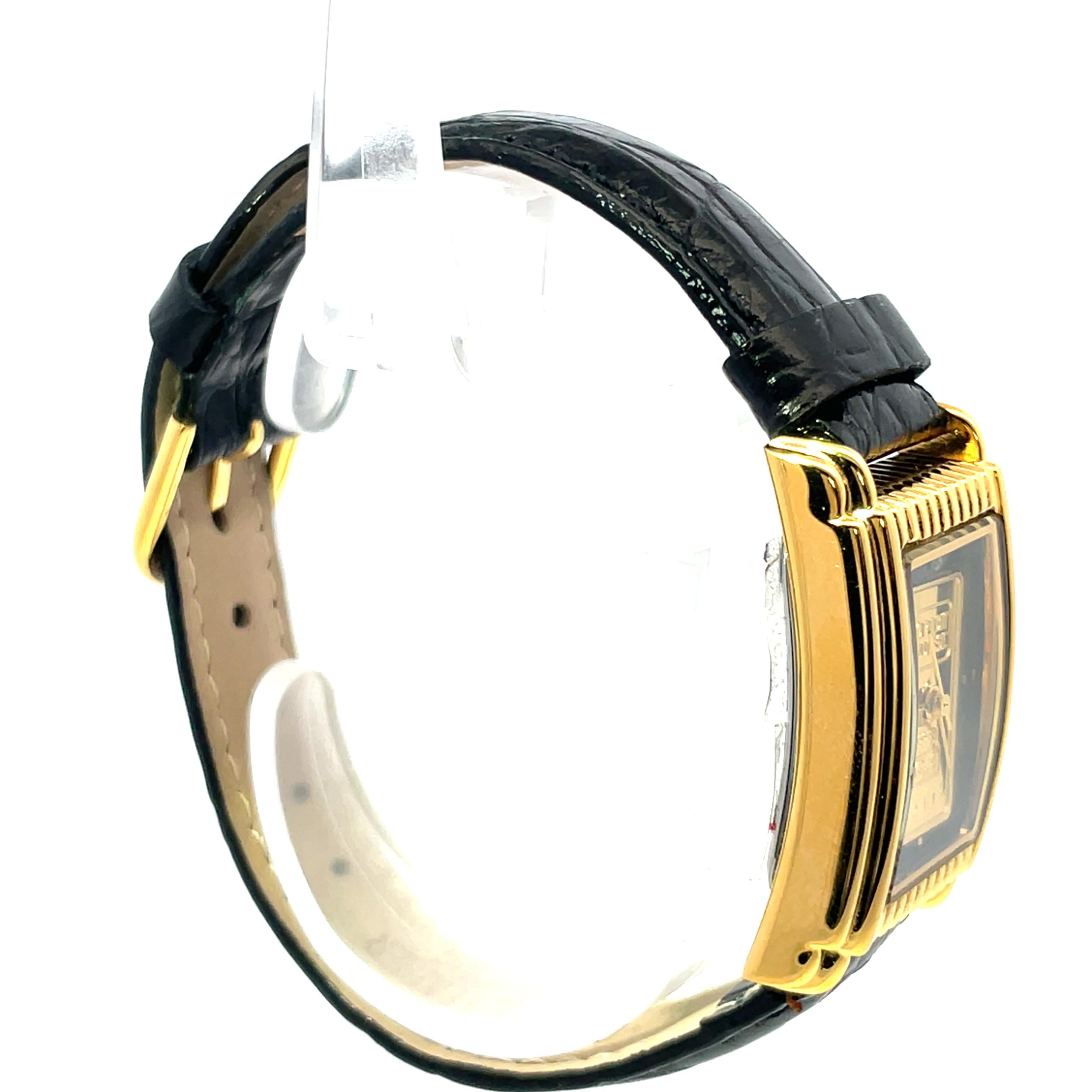 Elevate your style with our exquisite black and gold watch, a perfect blend of luxury and sophistication. Crafted with a robust steel body and back in a stunning gold color, this timepiece features a striking gold ingot from Swiss Credit Suisse,