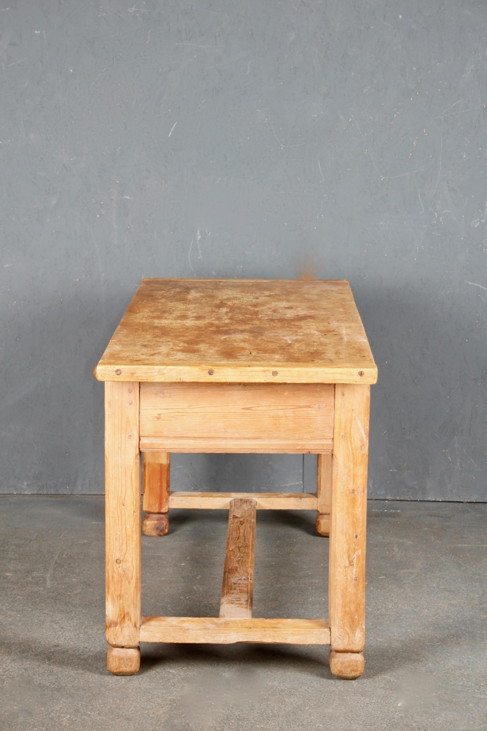 Swiss Alp Dinning Table For Sale 1