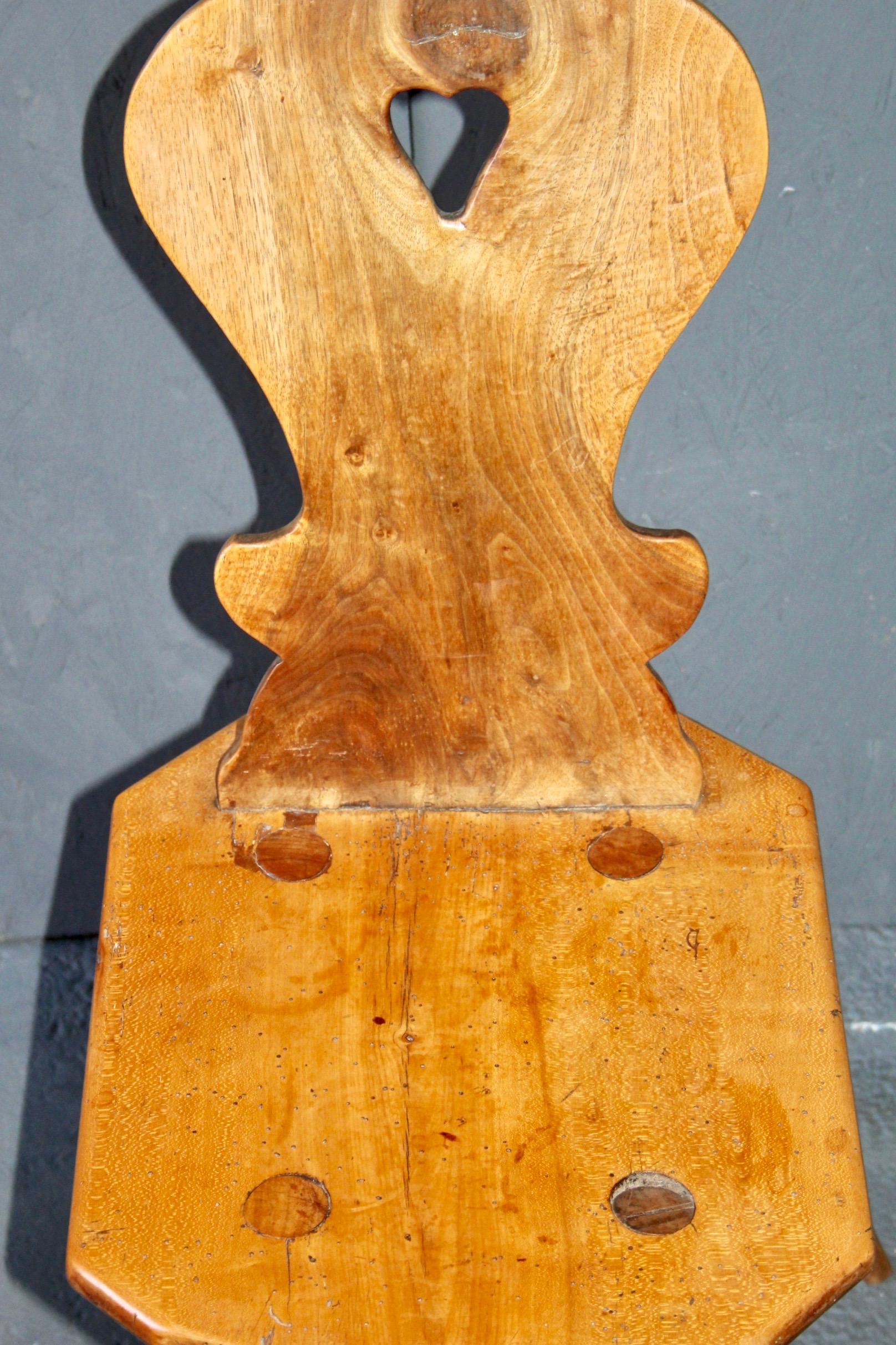 Legno ESCABELLE svizzere A 62 in vendita