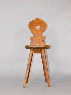 Swiss alp escabelle B 82