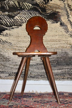escabelle suisse B28