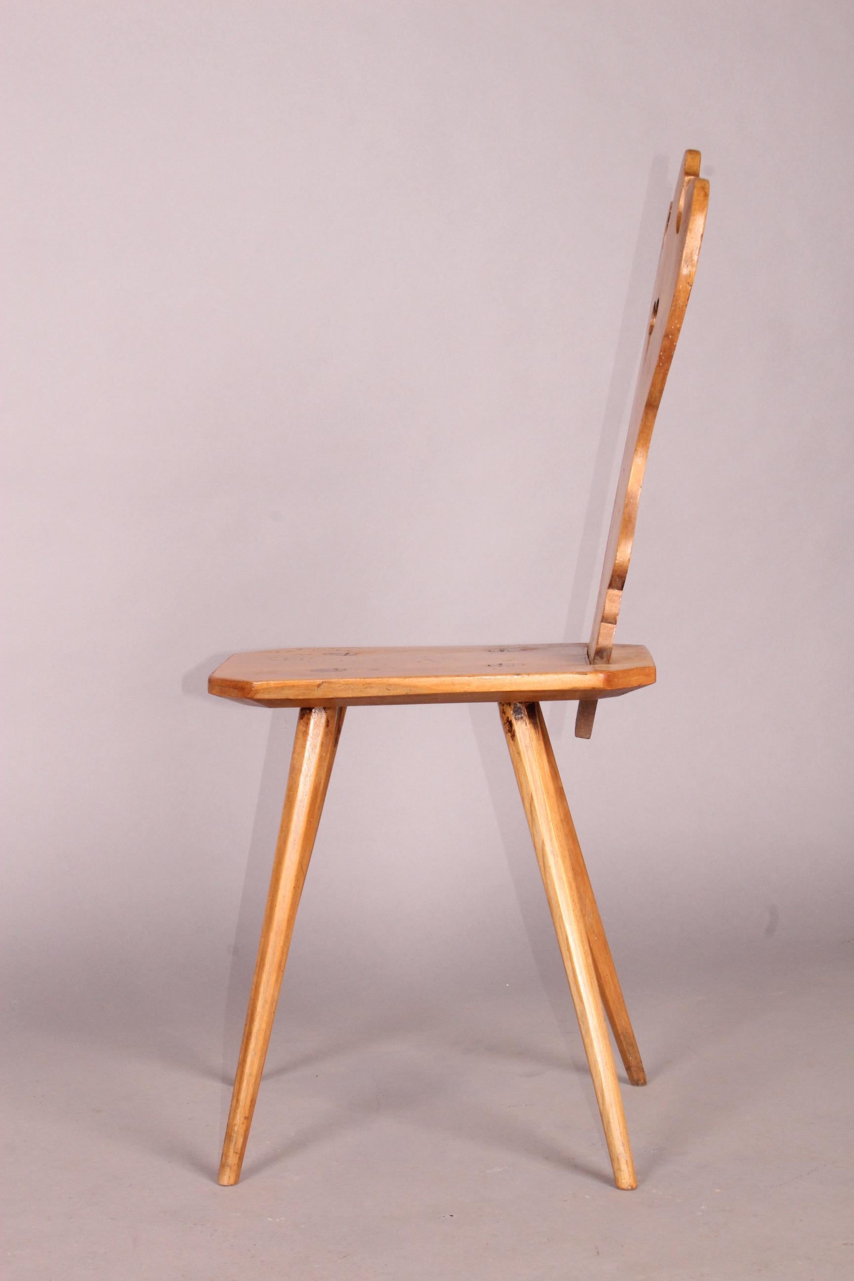 Bois Alpe suisse:: art populaire:: Escabelle en vente