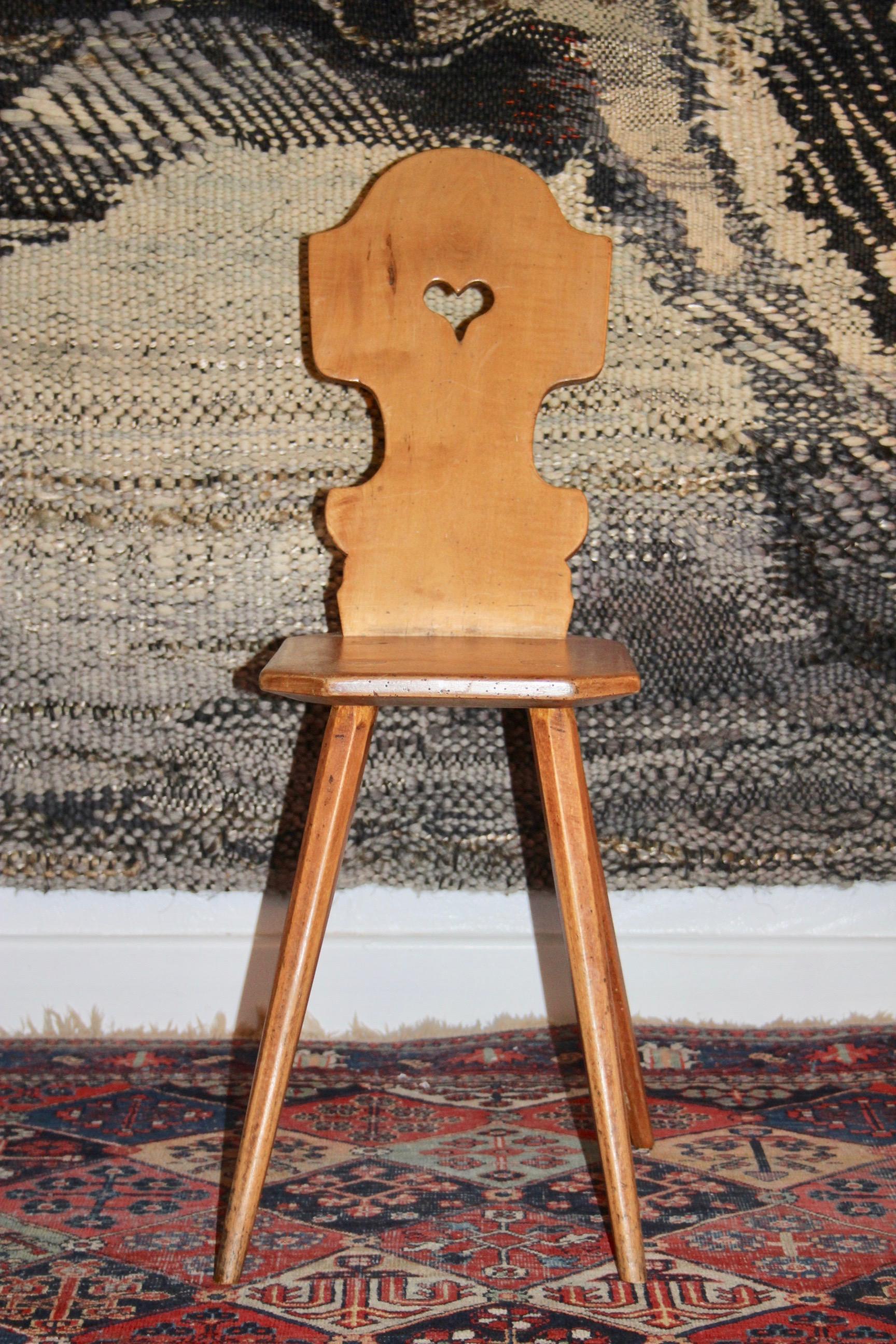 chaises gruyere